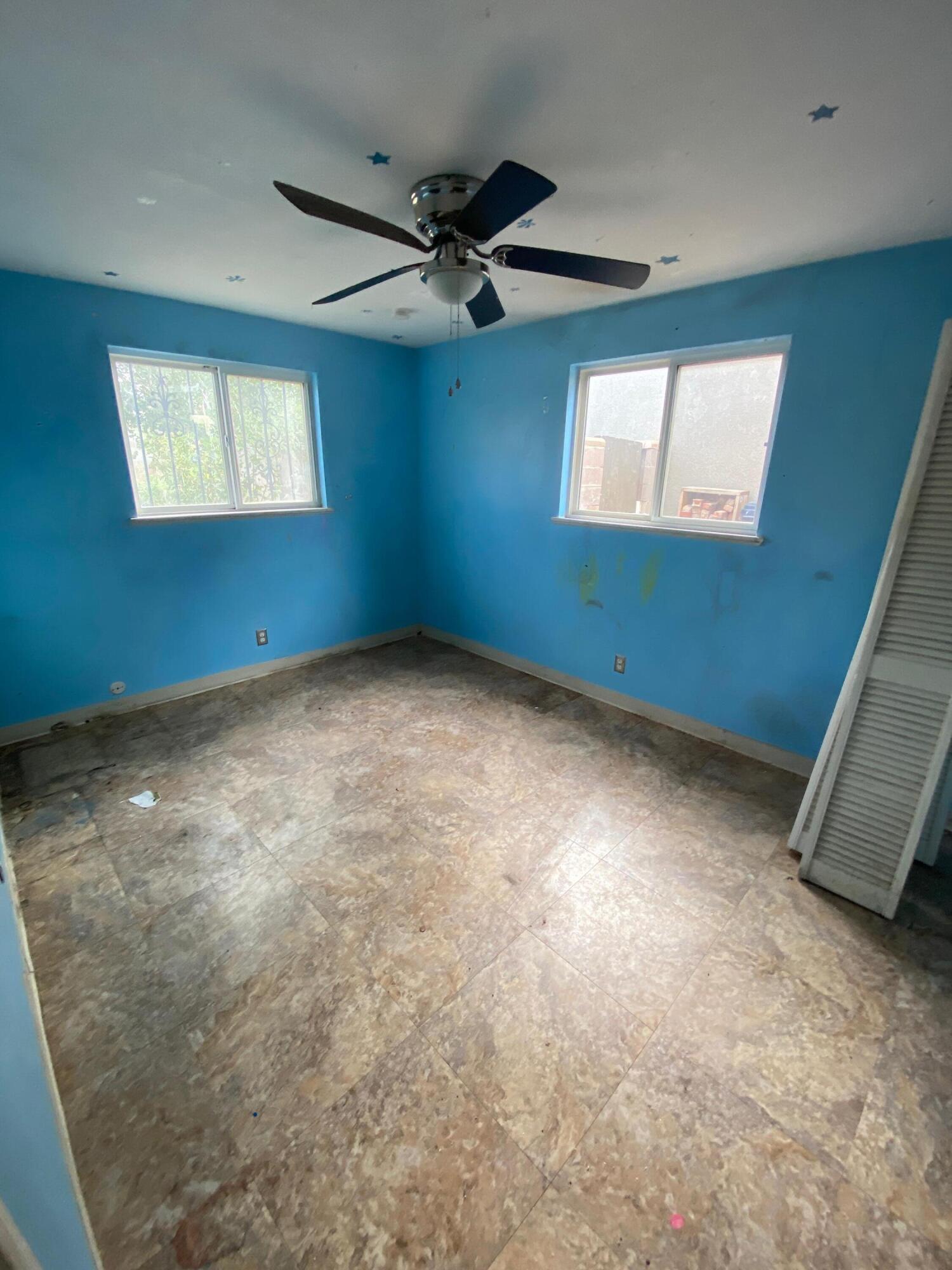 10429 SAN JACINTO Avenue NE