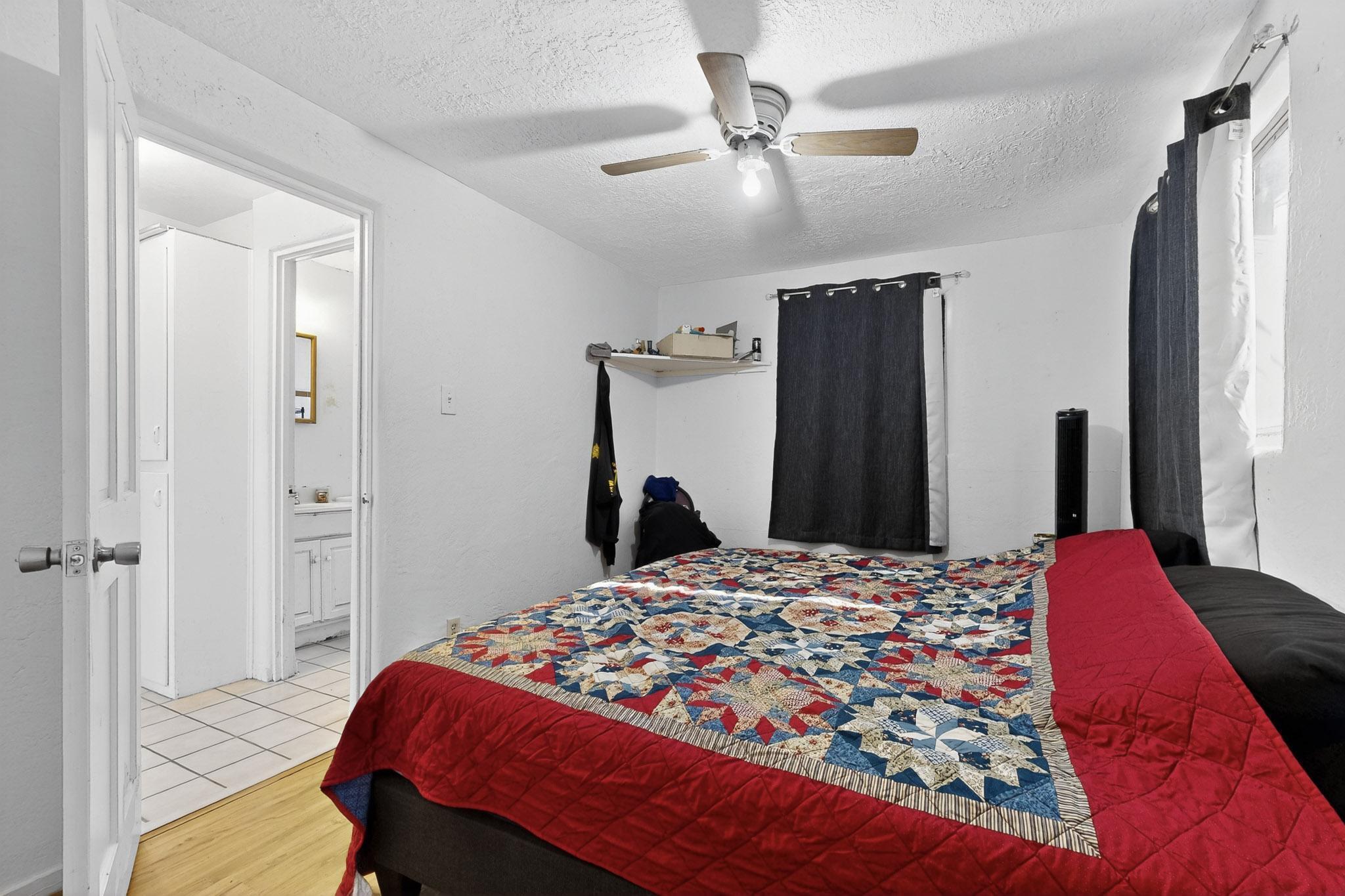 2833 HERMOSA Drive NE