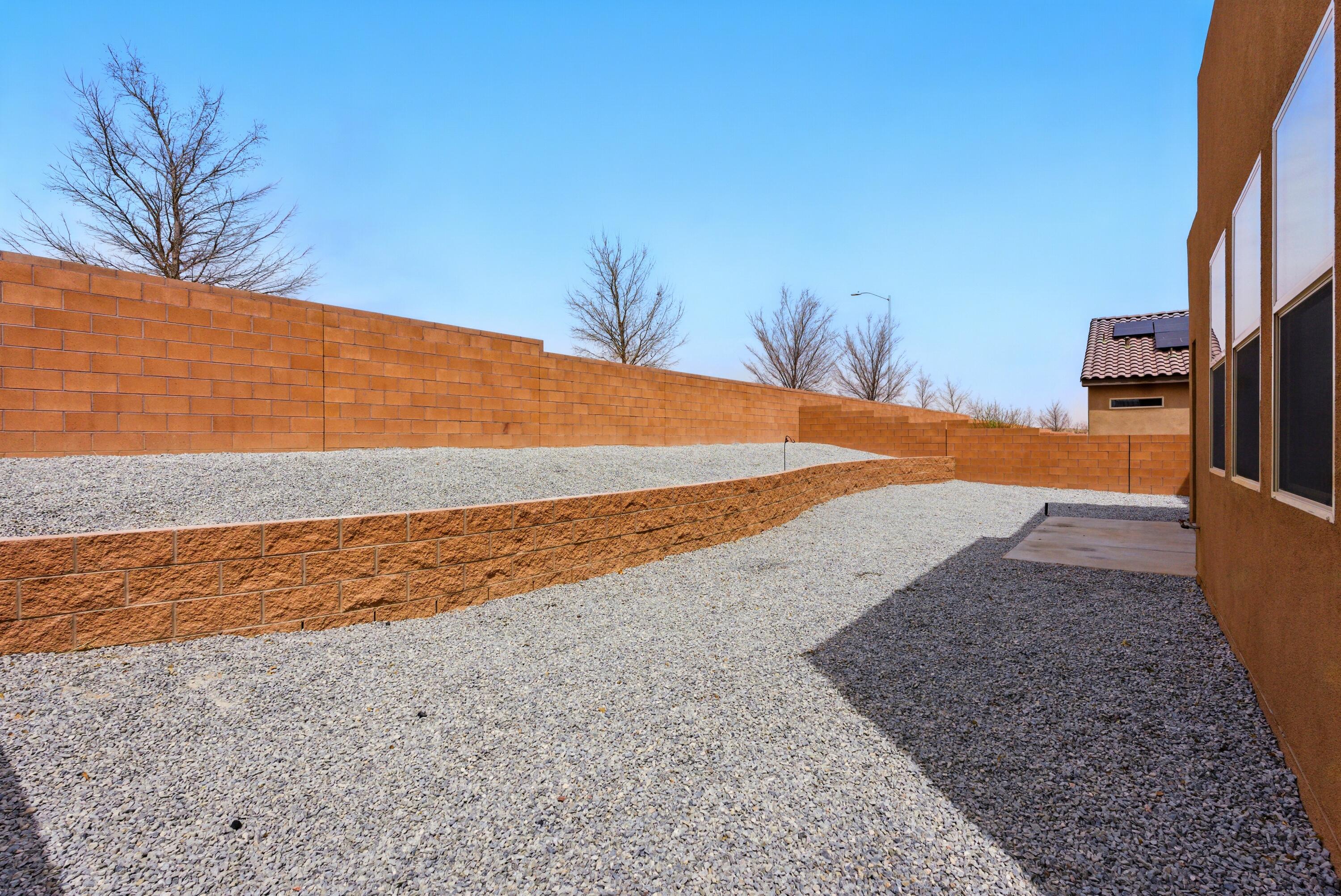 4529 SKYLINE Loop NE