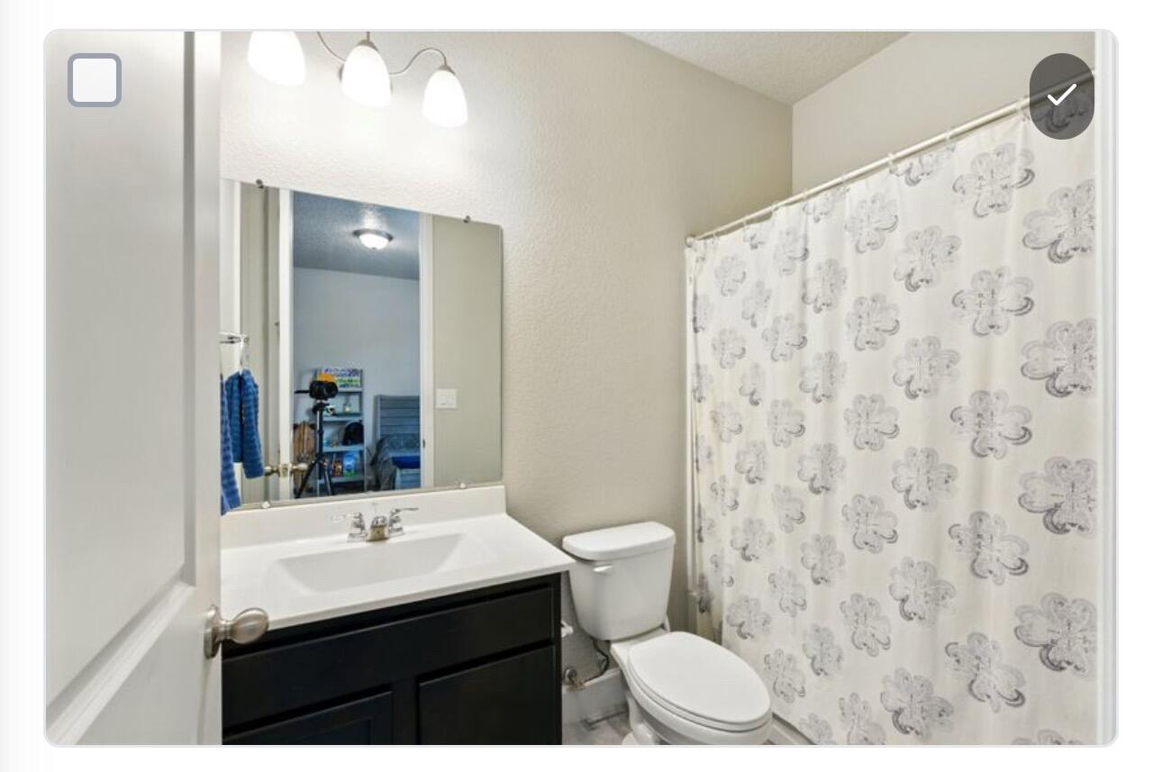 4529 SKYLINE Loop NE