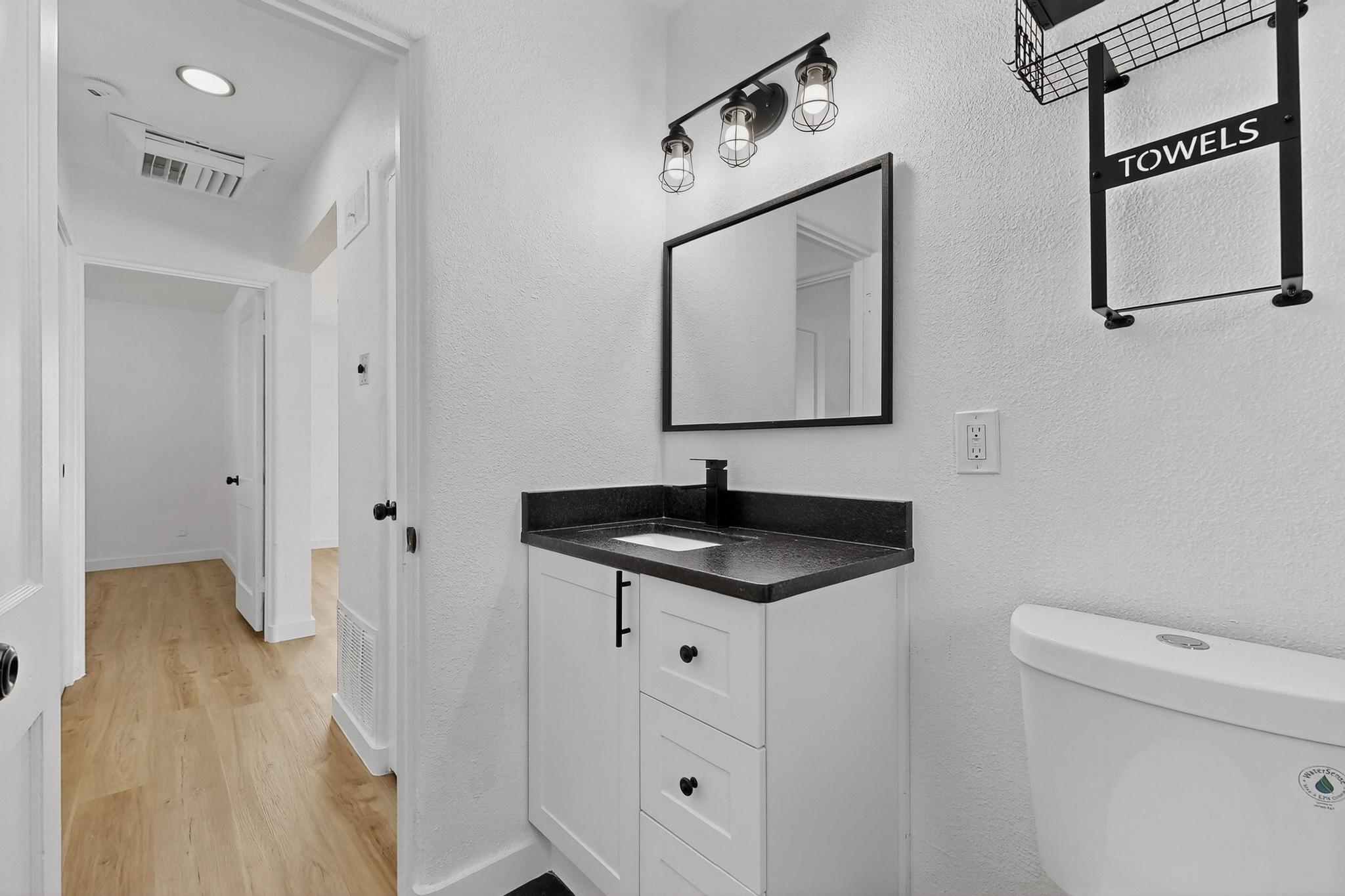 5420 ALICE Avenue NE