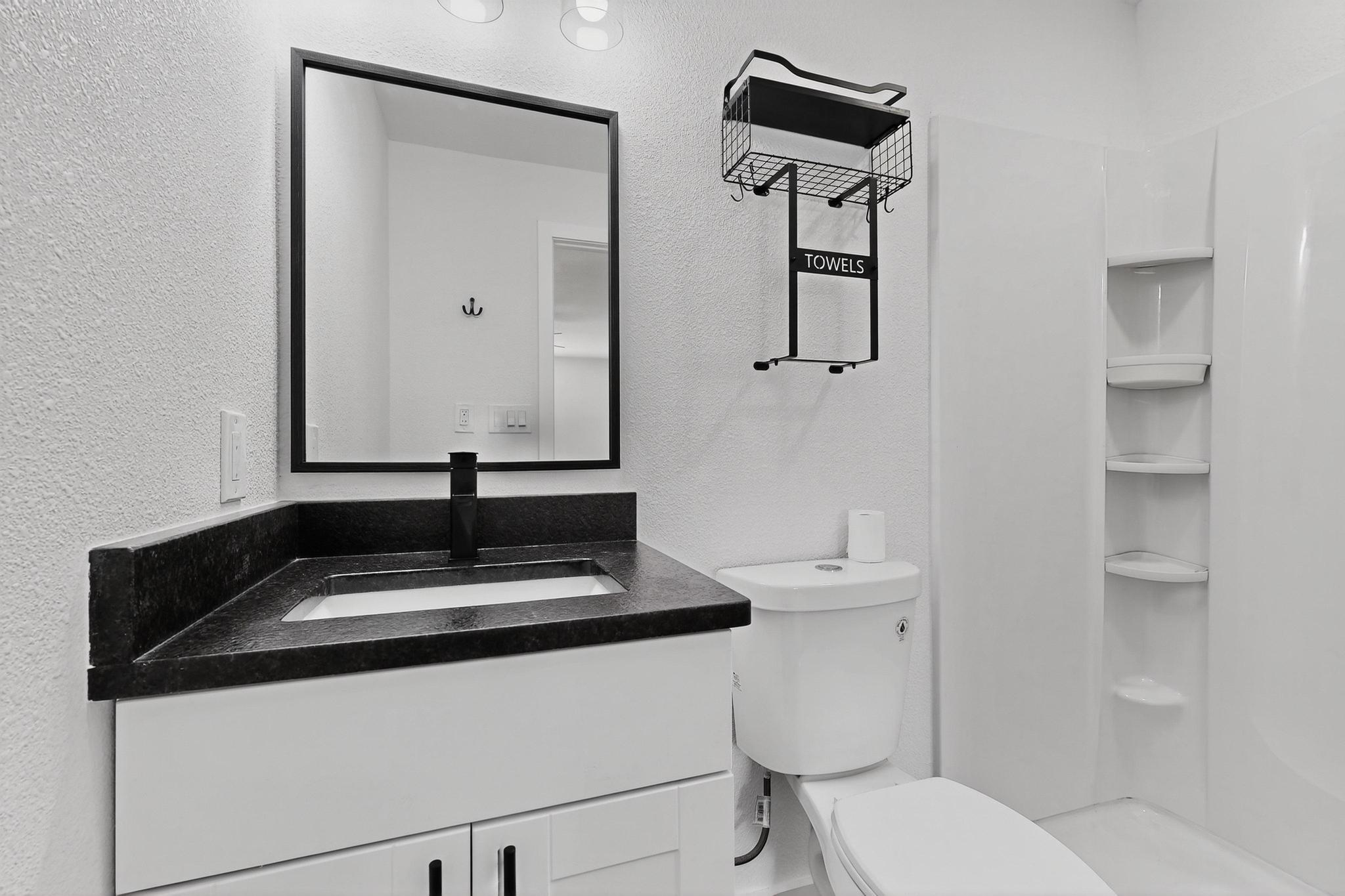 5420 ALICE Avenue NE