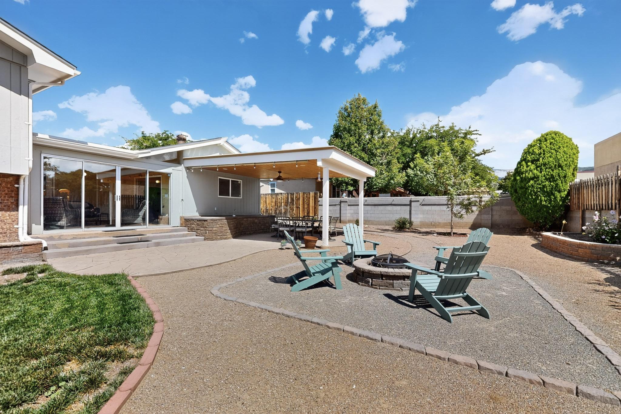 12420 Apache Place NE