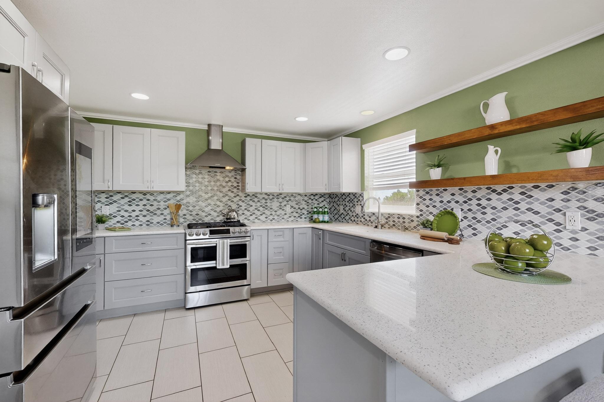 12420 Apache Place NE