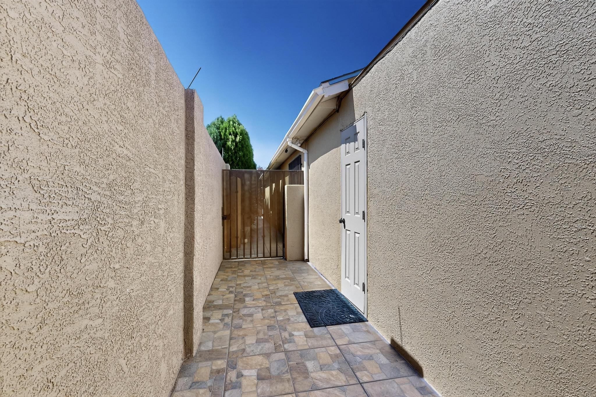 7901 PURPLE FRINGE Road SW