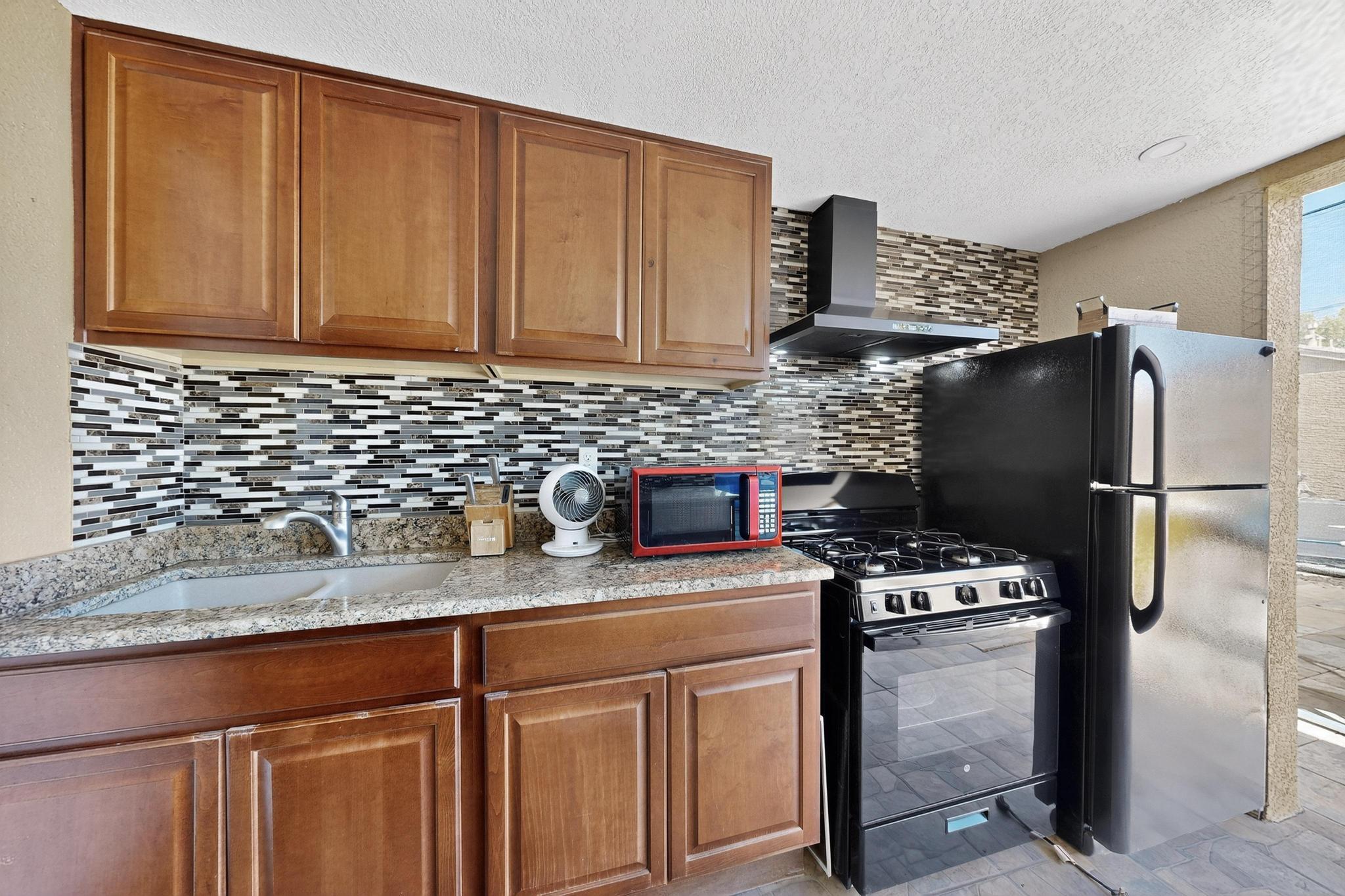 7901 PURPLE FRINGE Road SW