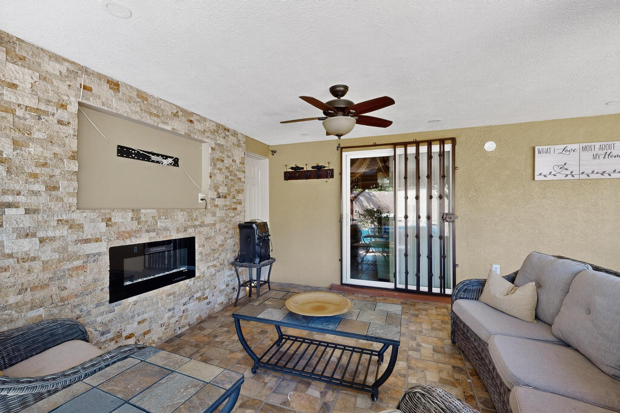 7901 PURPLE FRINGE Road SW