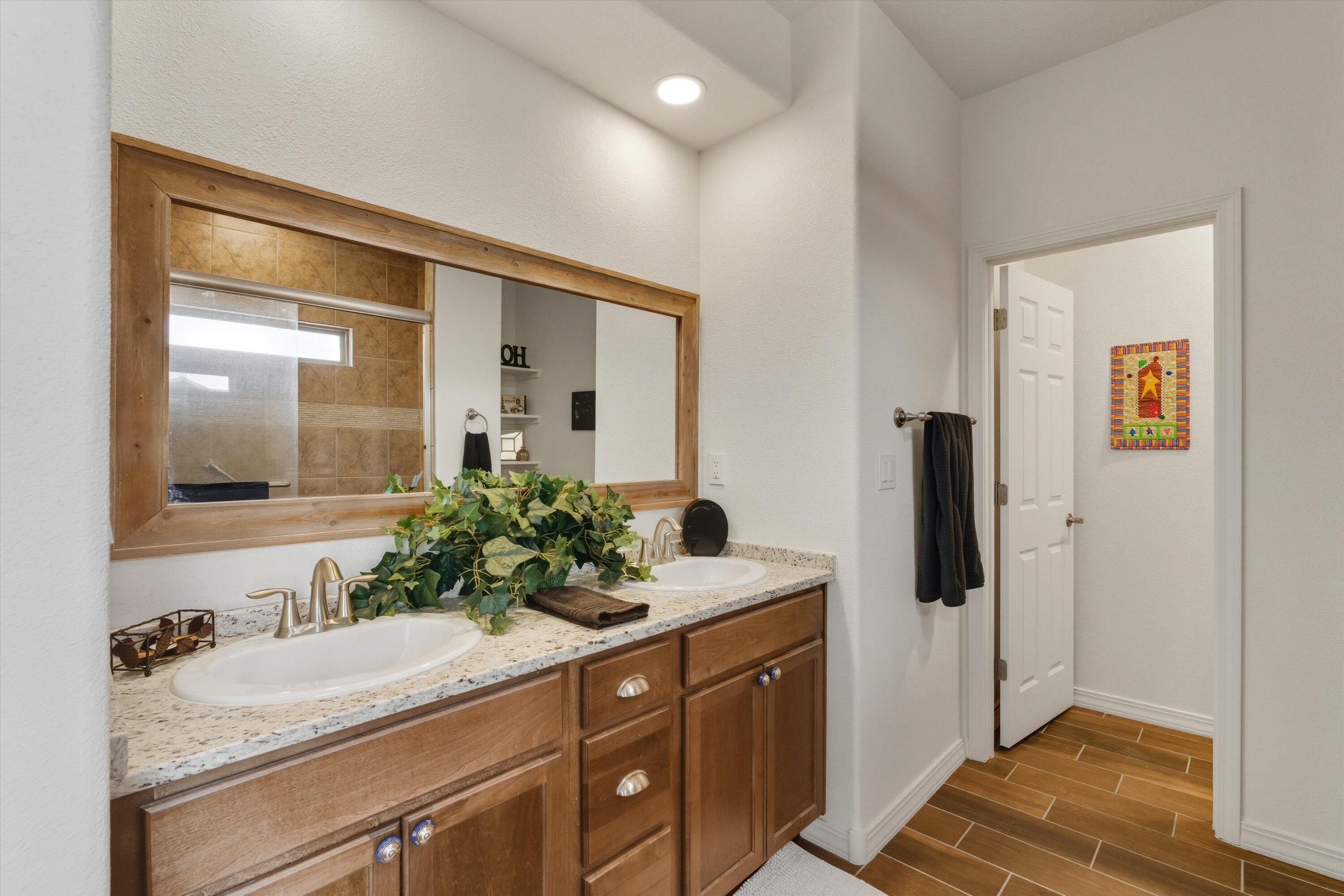 1219 Grace Street NE