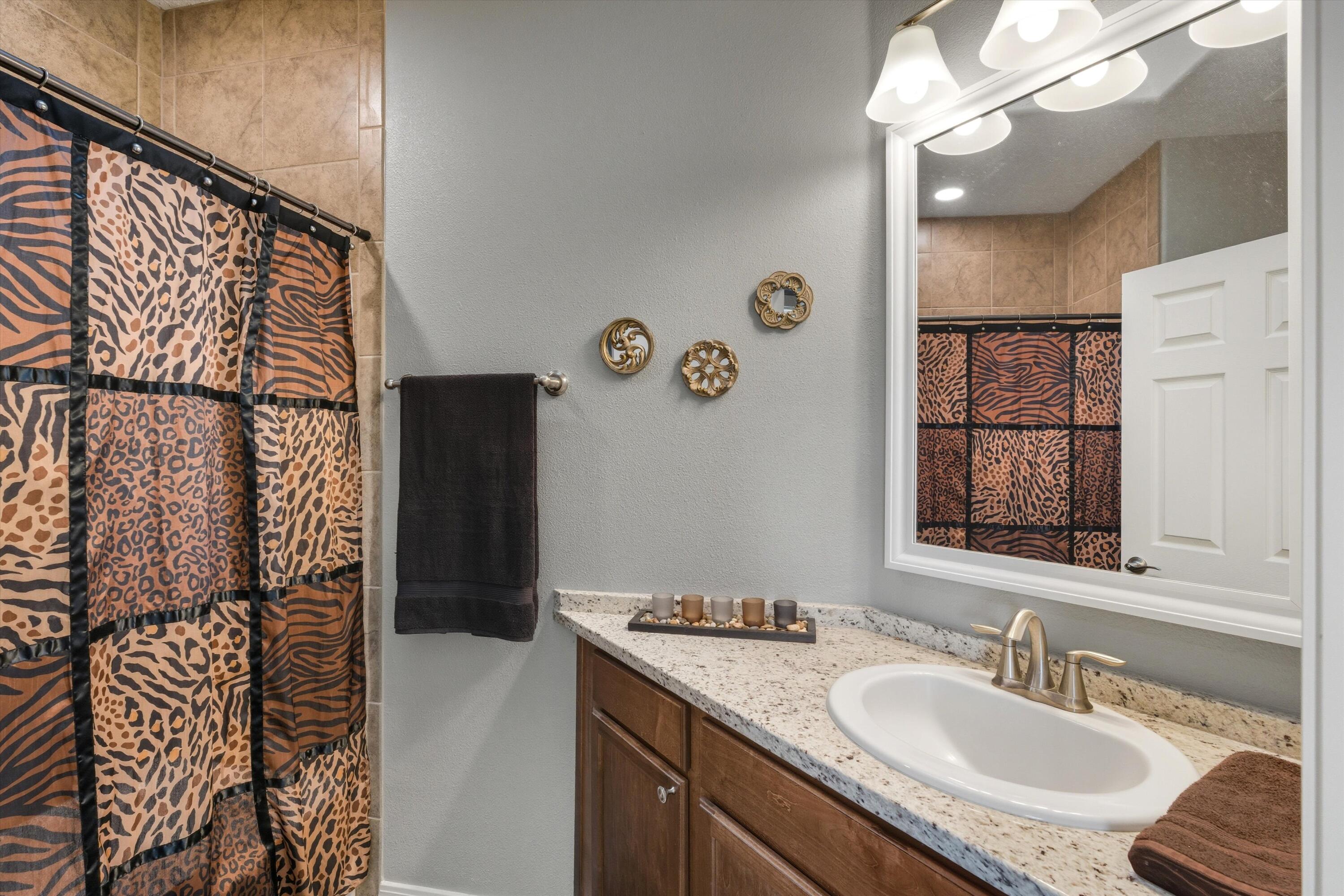 1219 Grace Street NE