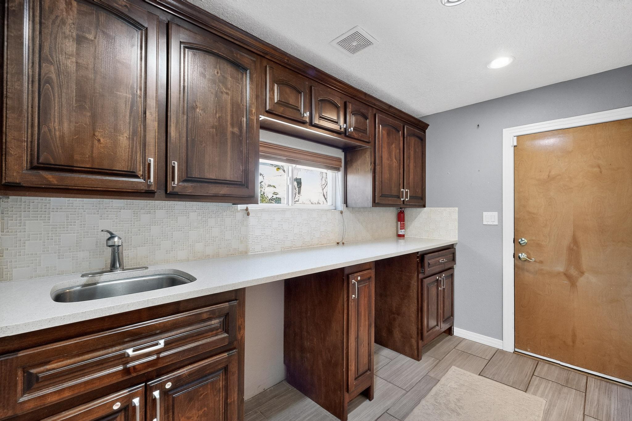 12533 MOUNTAIN RIDGE Place NE