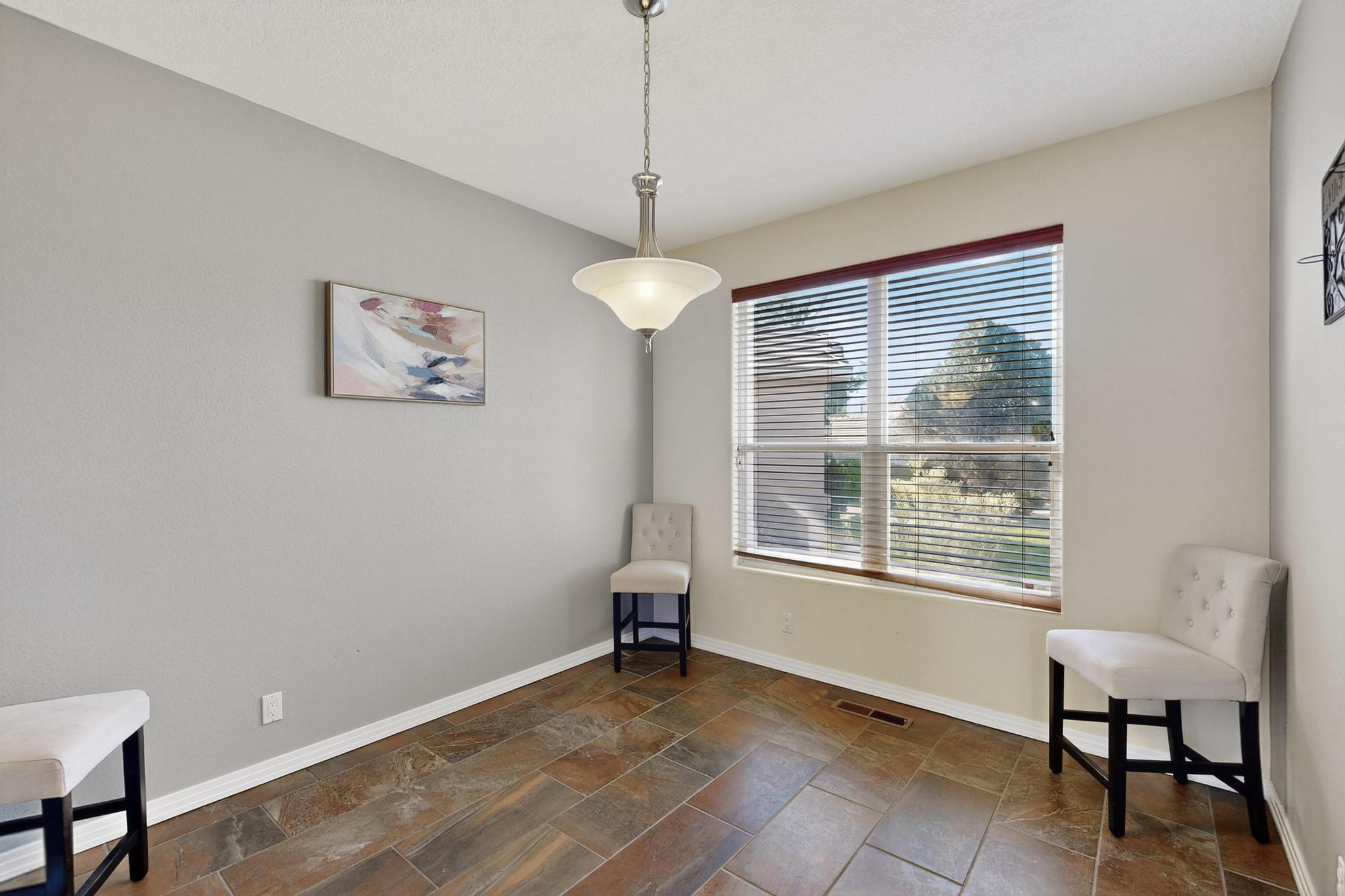 12533 MOUNTAIN RIDGE Place NE