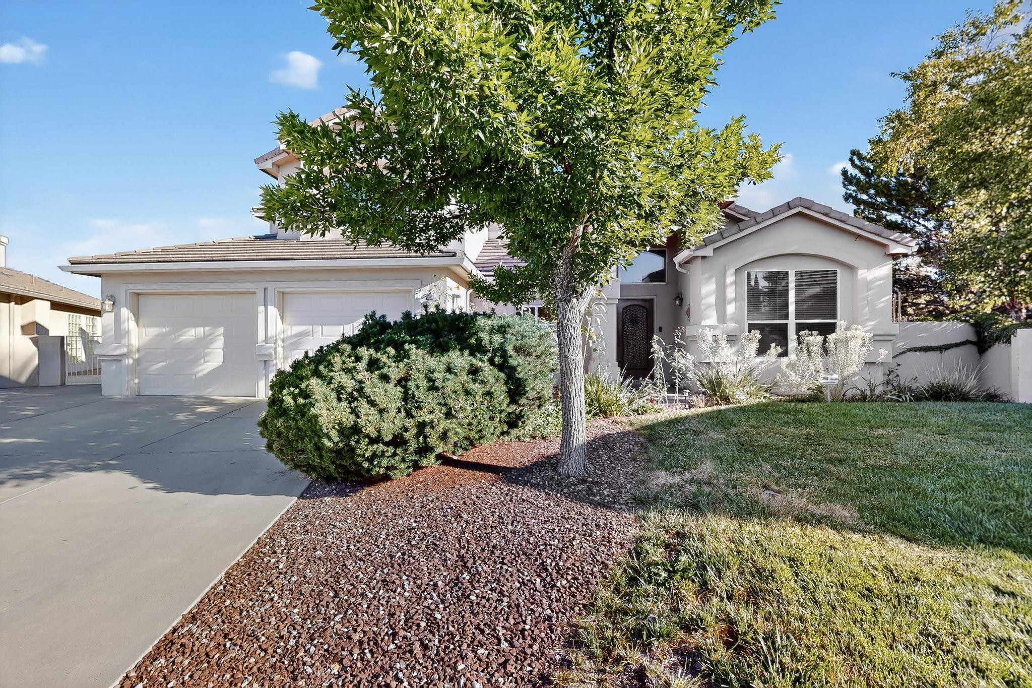 12533 MOUNTAIN RIDGE Place NE