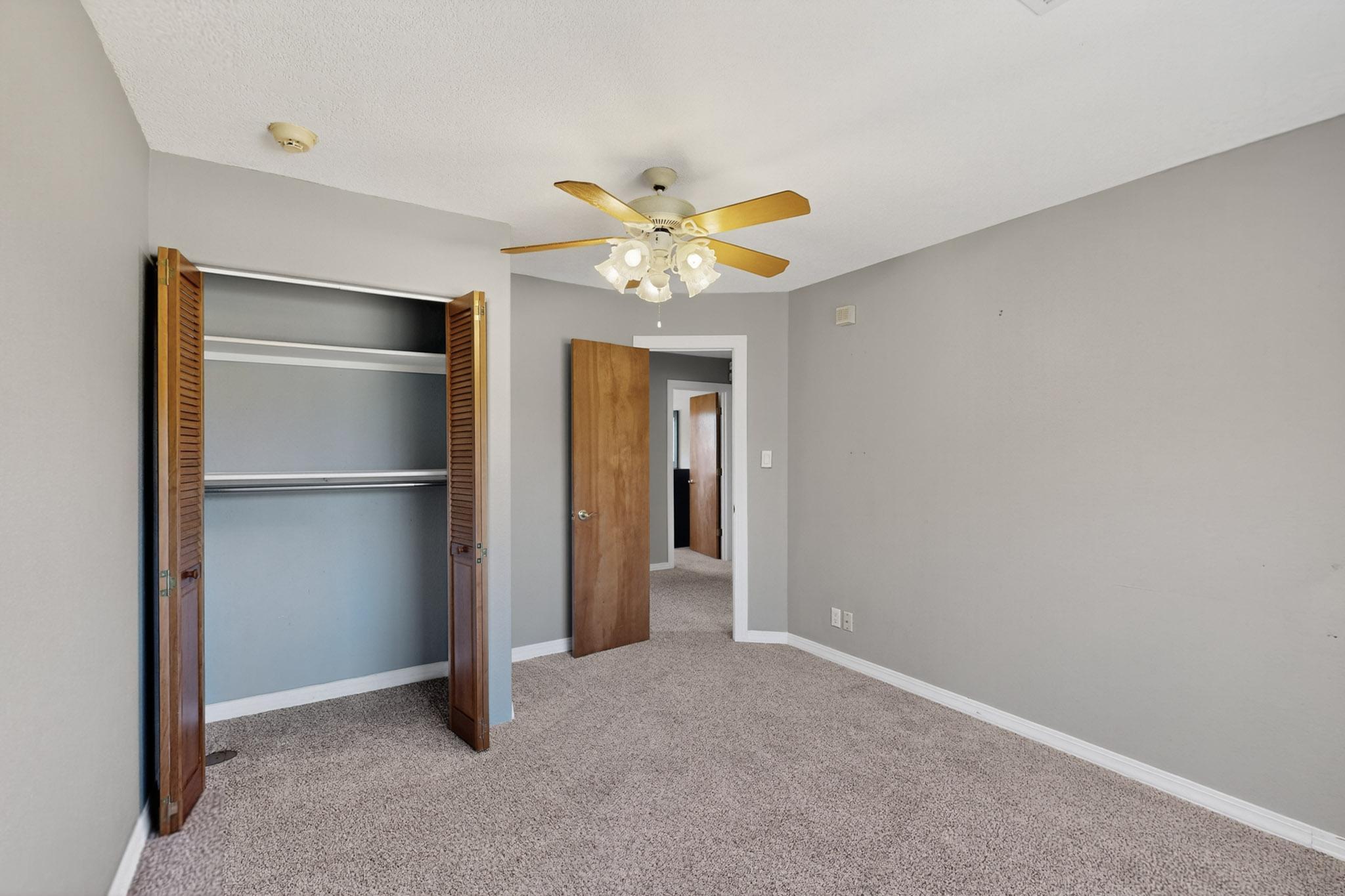 12533 MOUNTAIN RIDGE Place NE