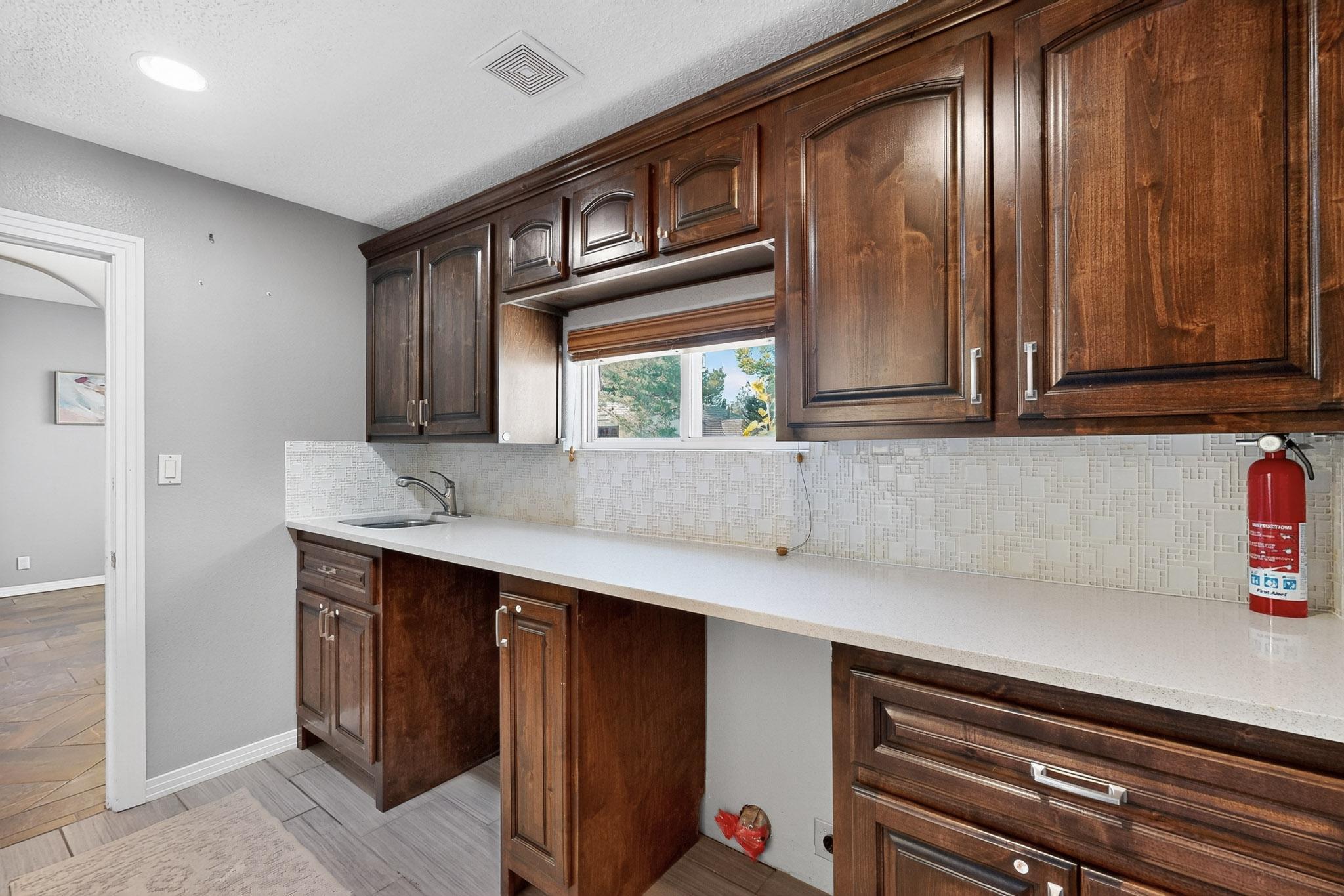 12533 MOUNTAIN RIDGE Place NE