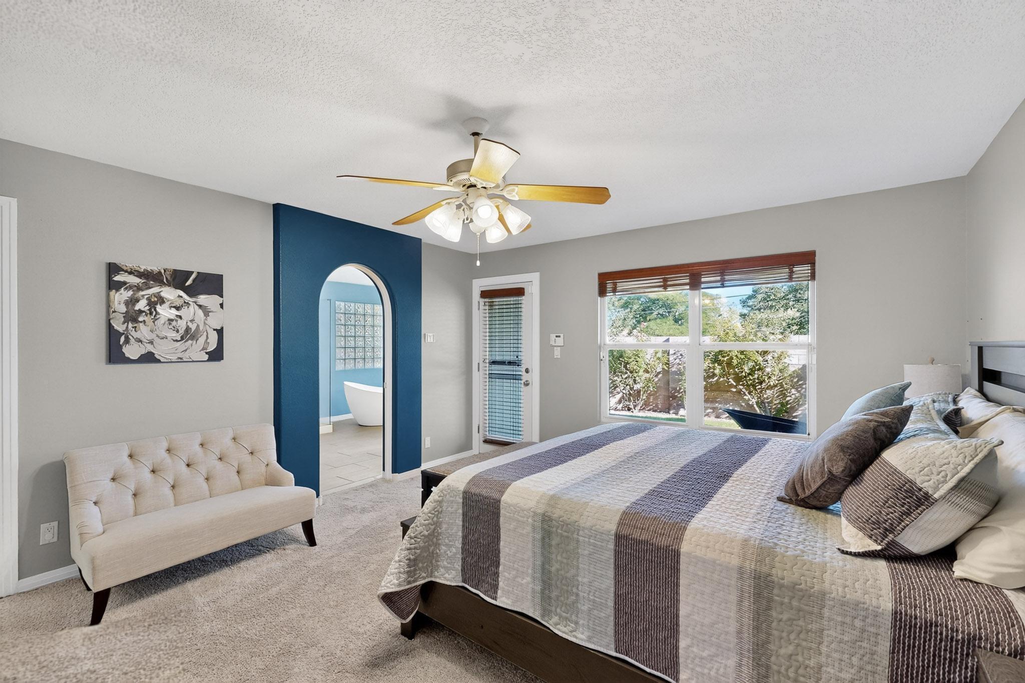 12533 MOUNTAIN RIDGE Place NE