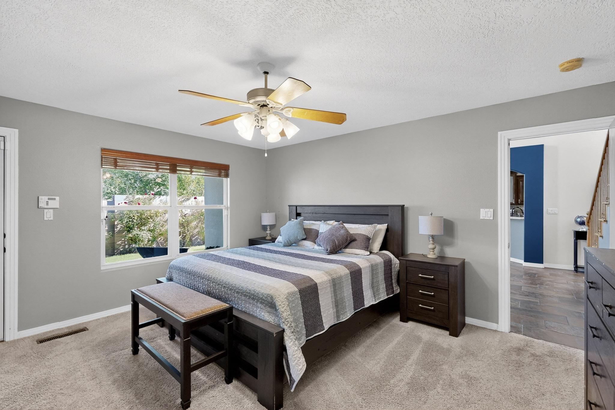 12533 MOUNTAIN RIDGE Place NE