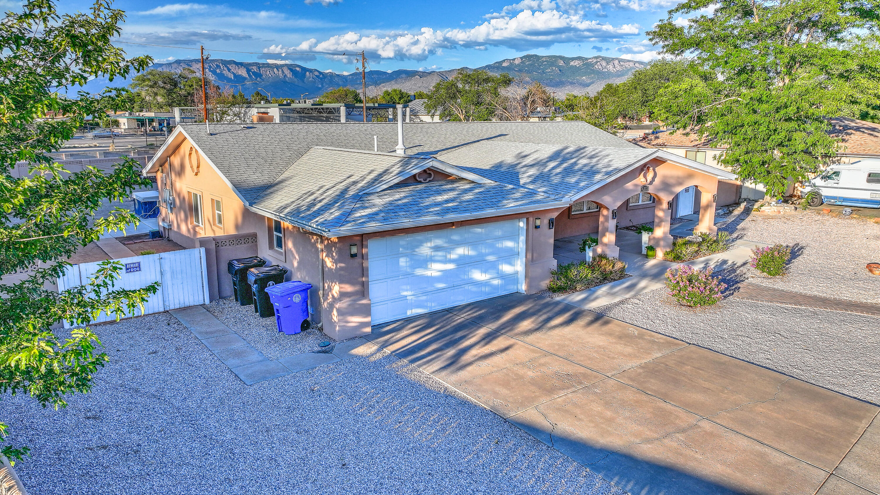 6313 MITCHELL Road SE