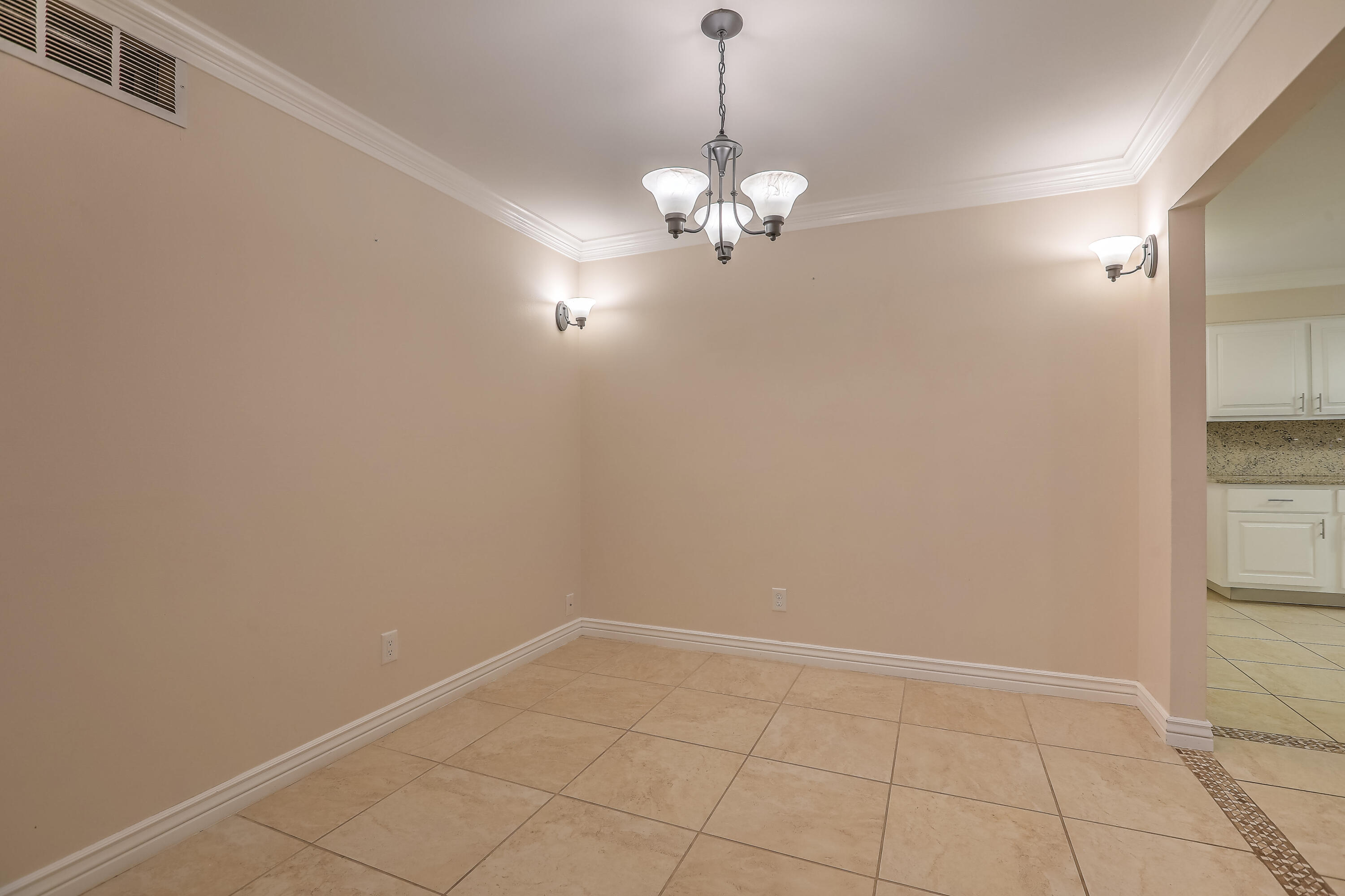 6313 MITCHELL Road SE