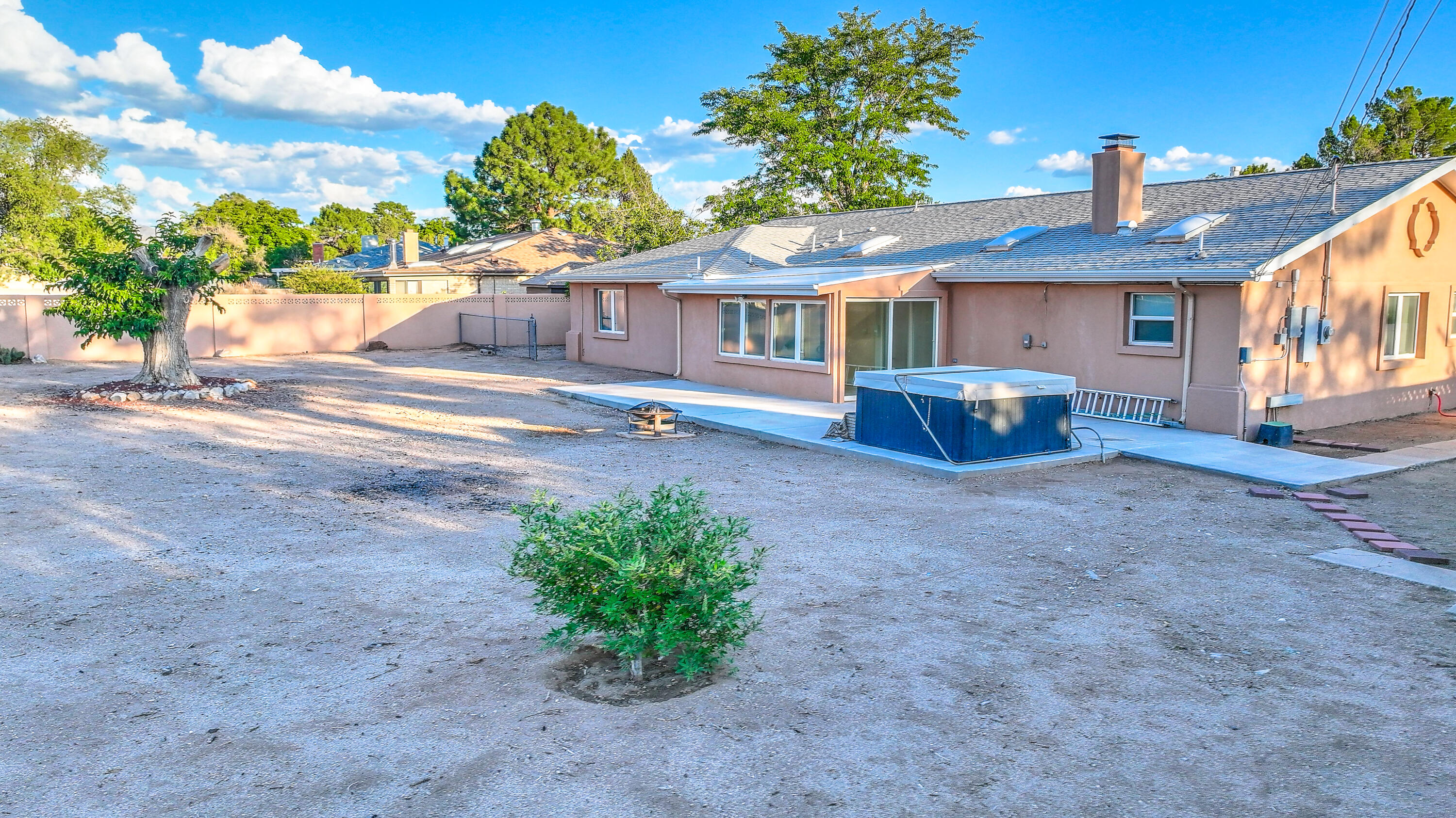 6313 MITCHELL Road SE