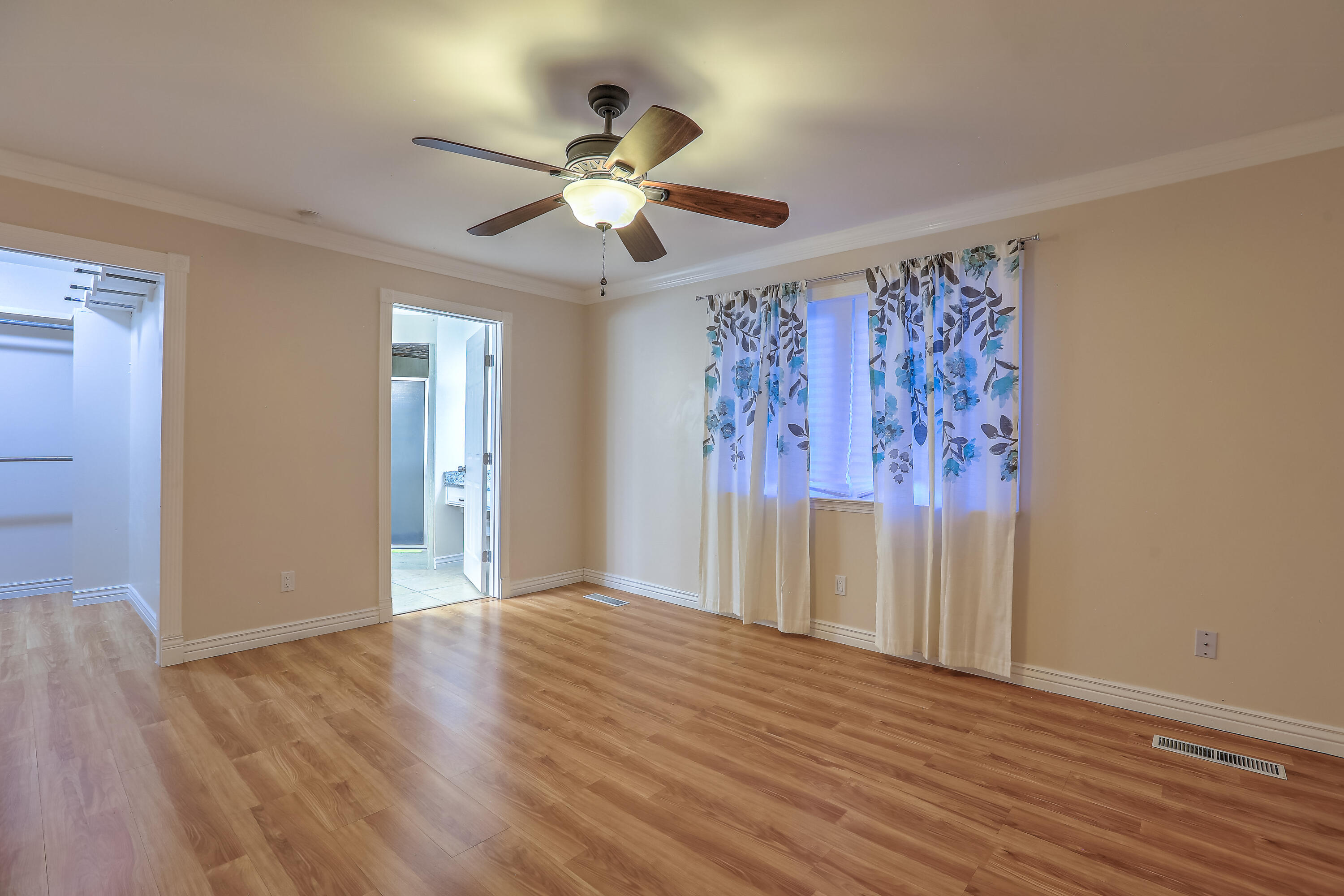 6313 MITCHELL Road SE