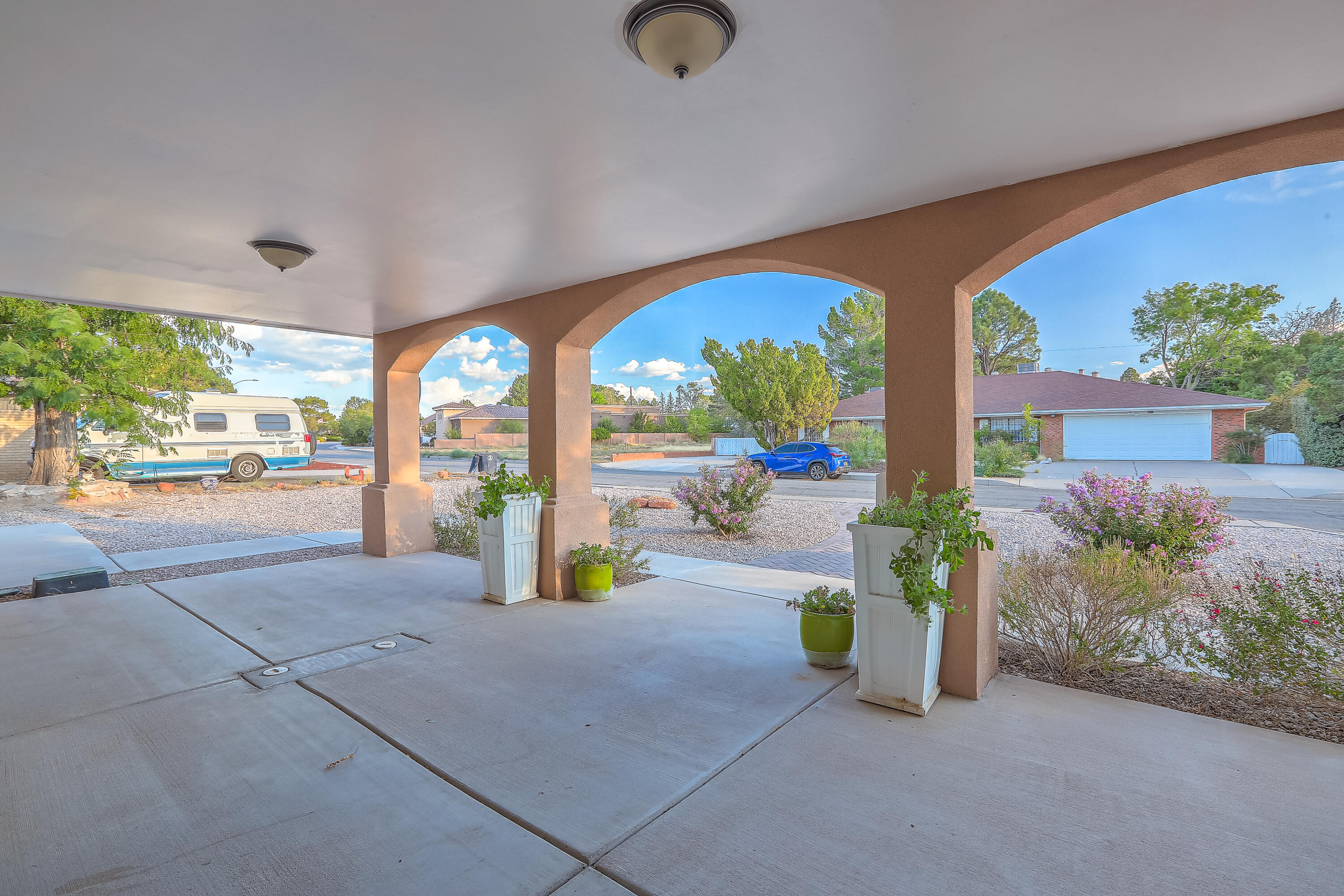 6313 MITCHELL Road SE