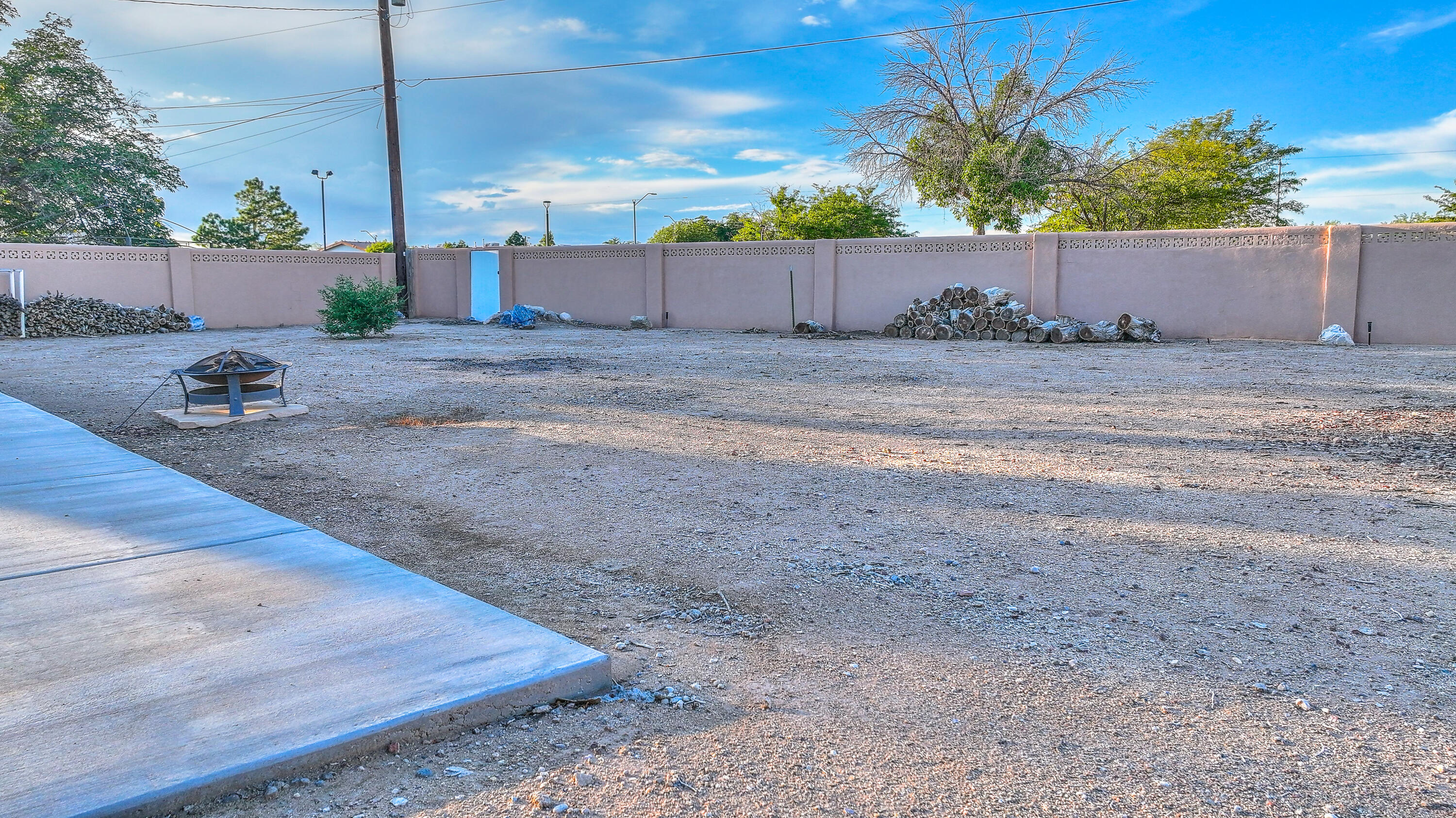 6313 MITCHELL Road SE