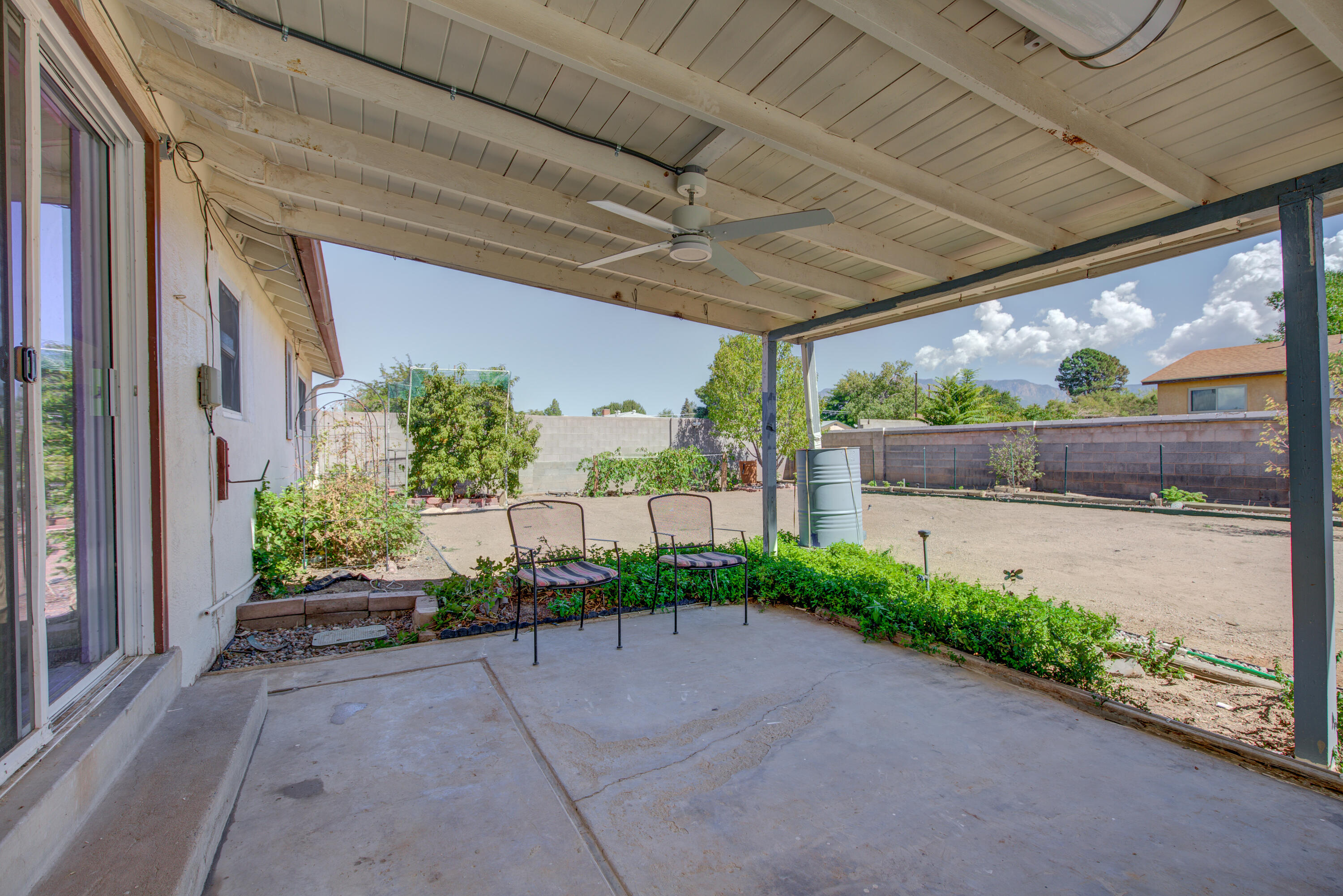 2936 CAROLINA Street NE