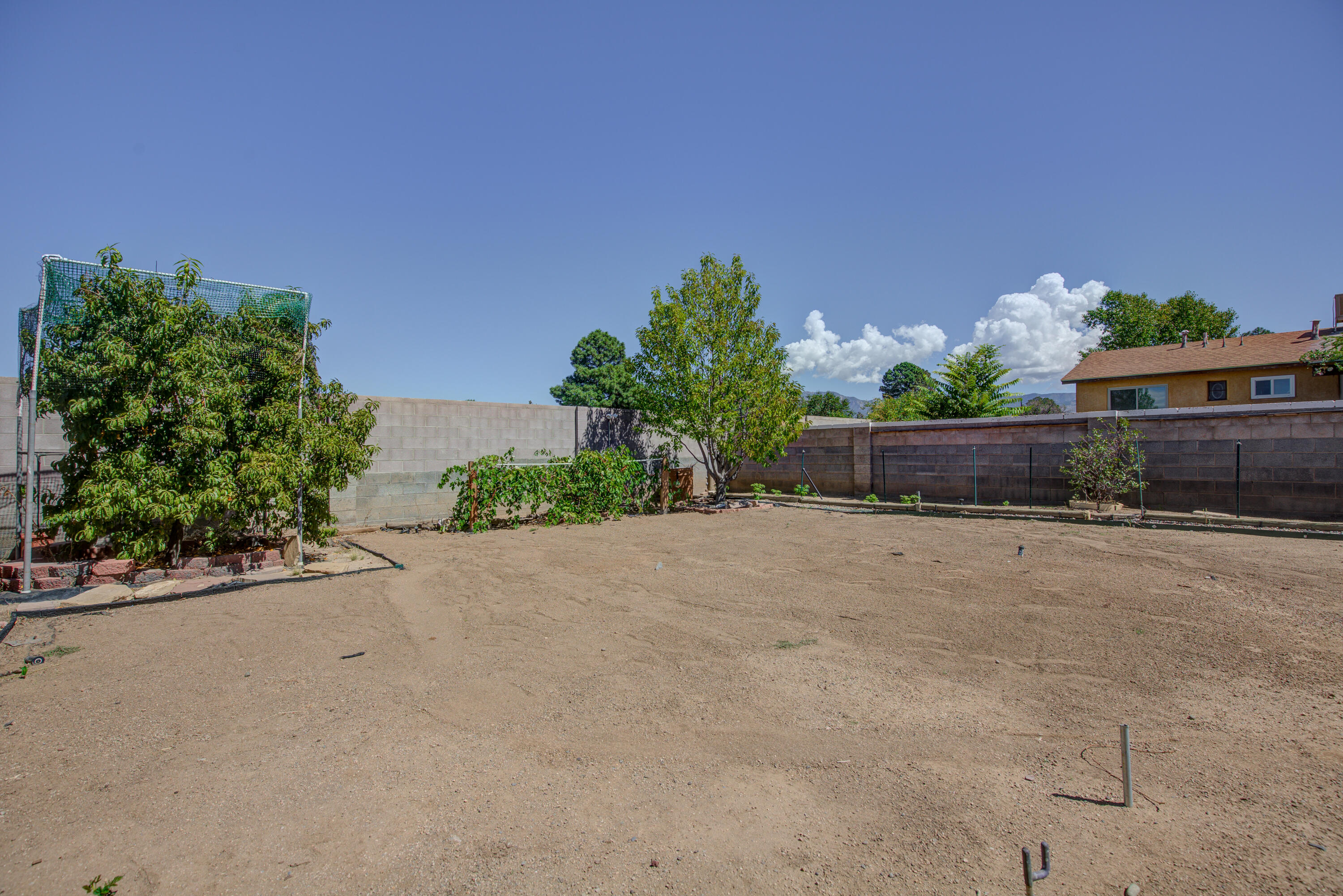 2936 CAROLINA Street NE