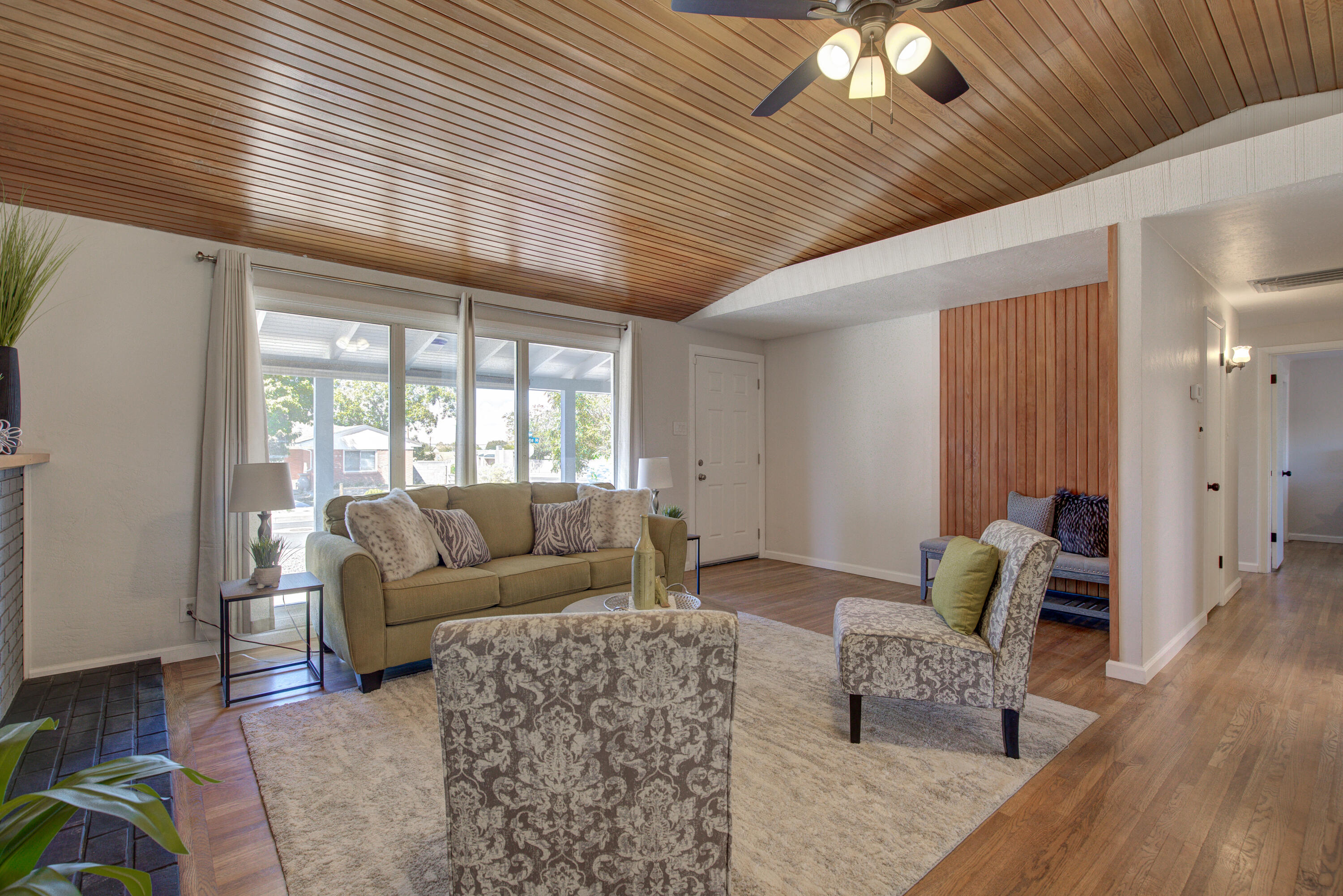 2936 CAROLINA Street NE