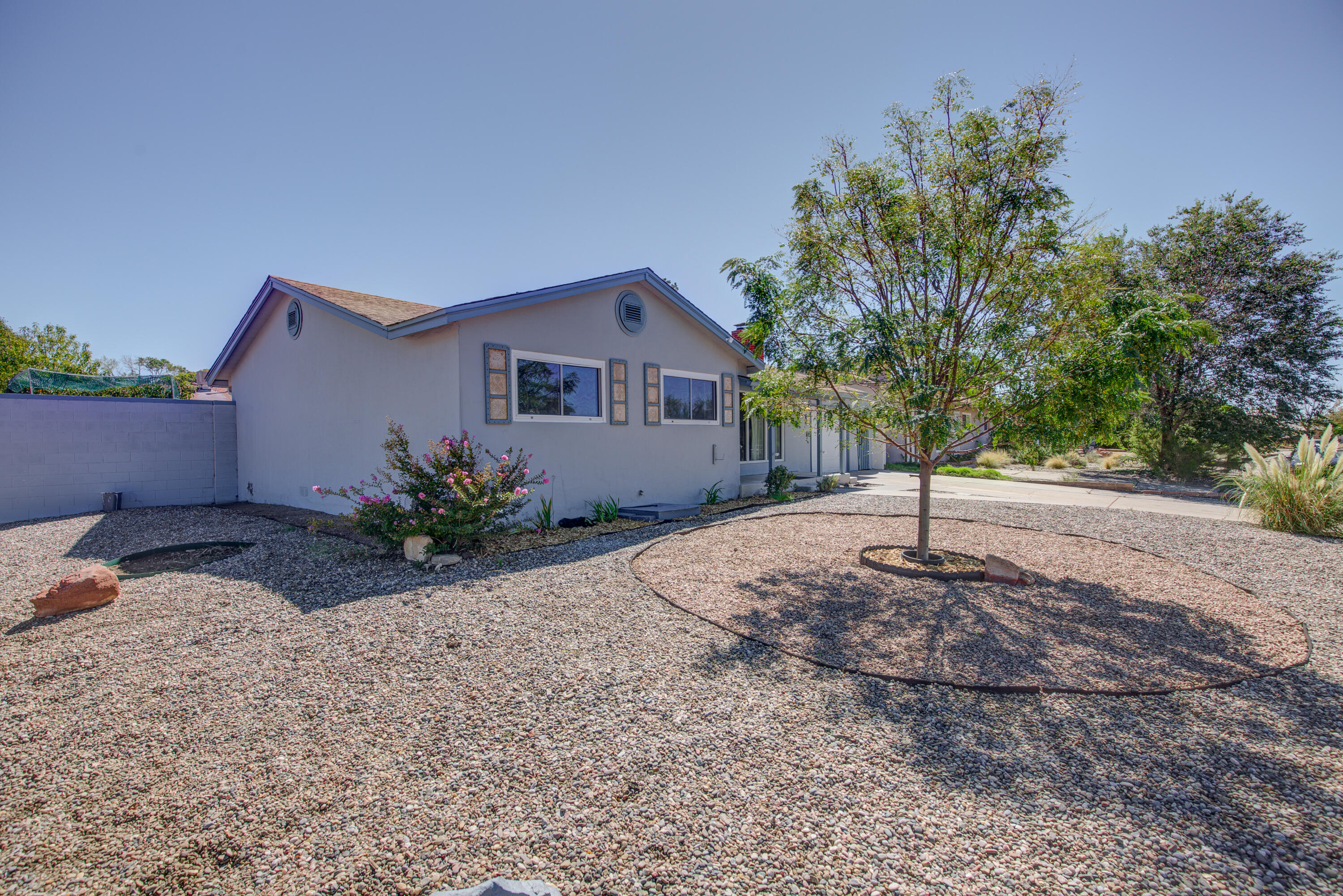 2936 CAROLINA Street NE