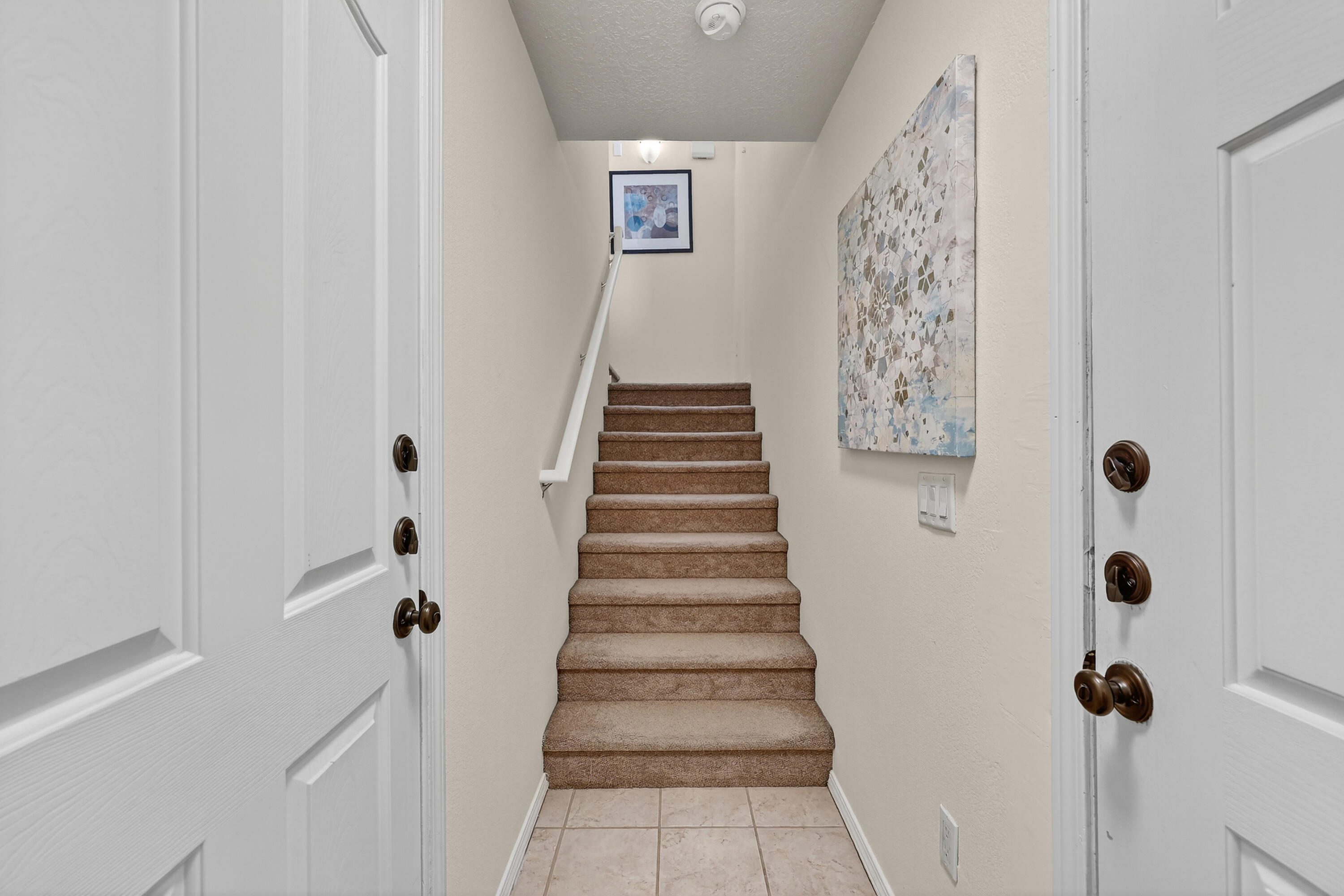 601 Menaul Boulevard NE 2106