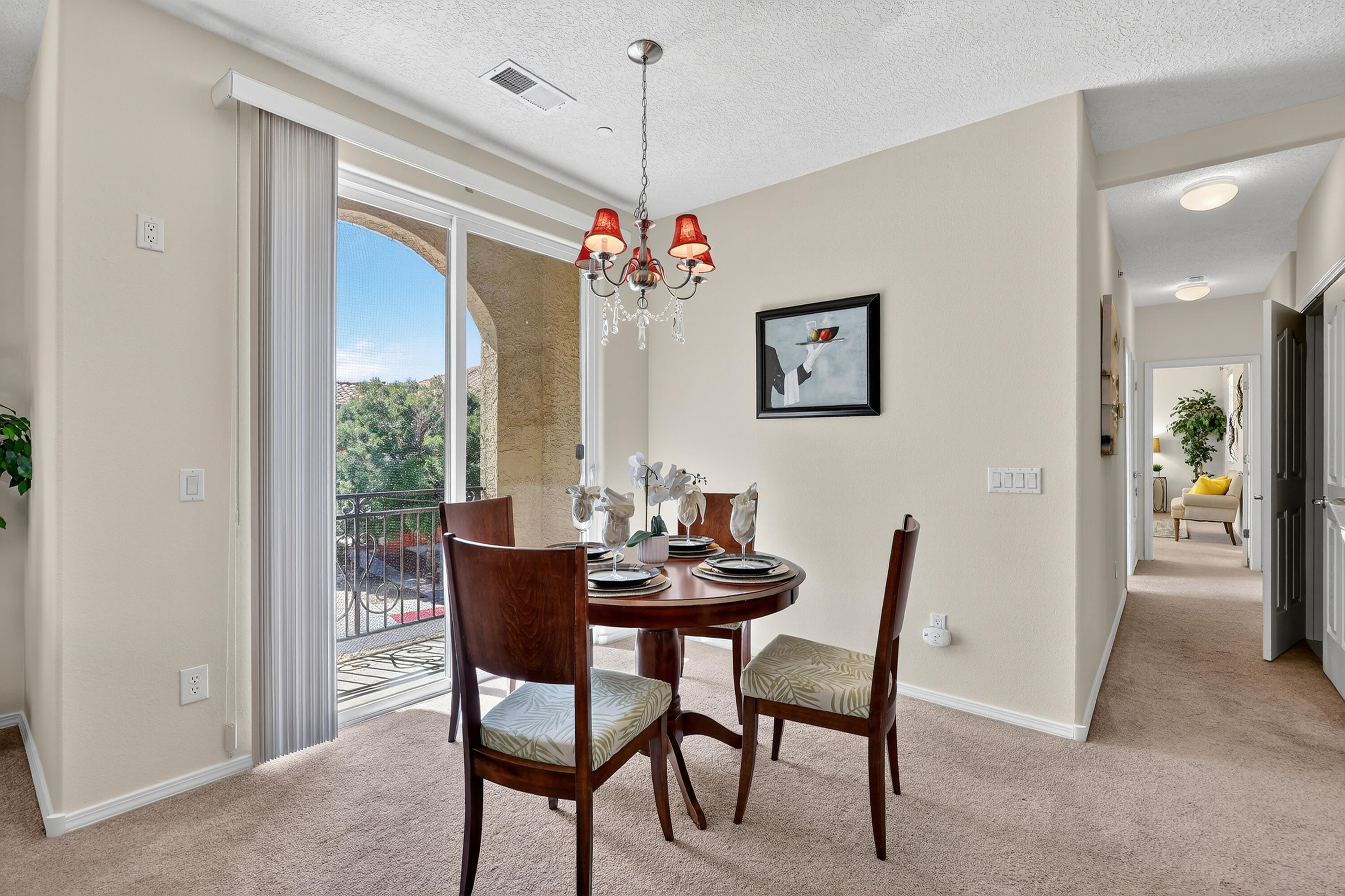 601 Menaul Boulevard NE 2106