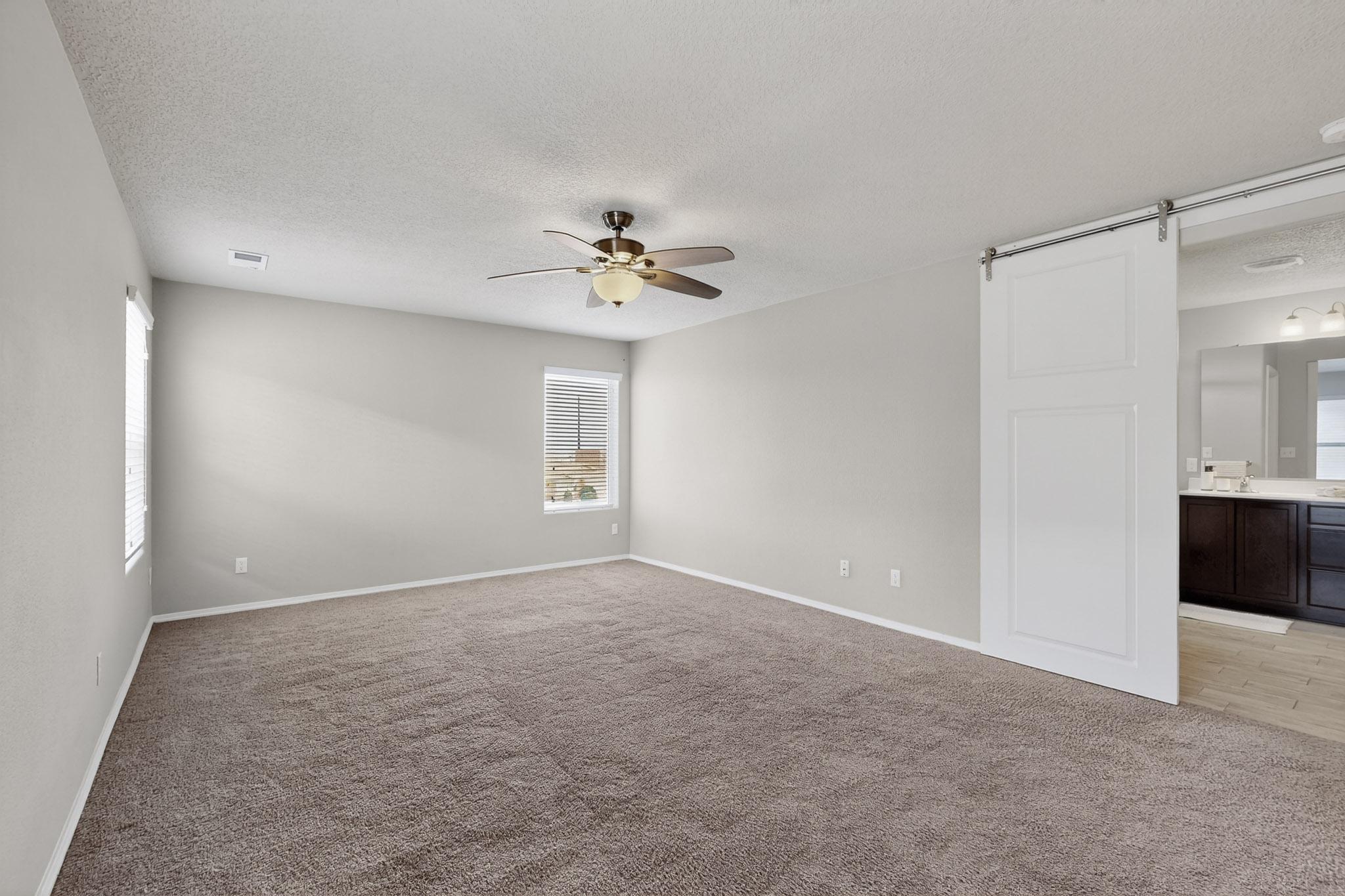 1920 SUMMER BREEZE Drive NW