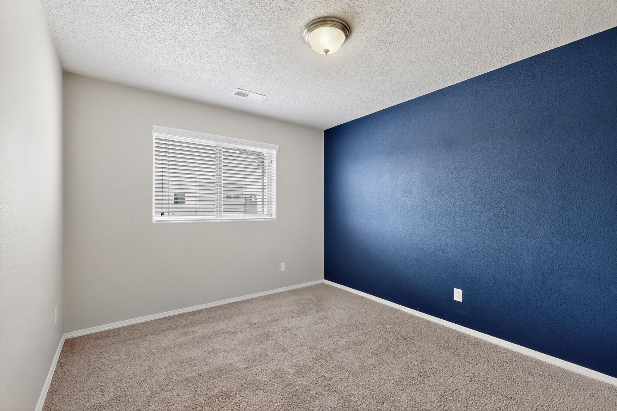 1920 SUMMER BREEZE Drive NW