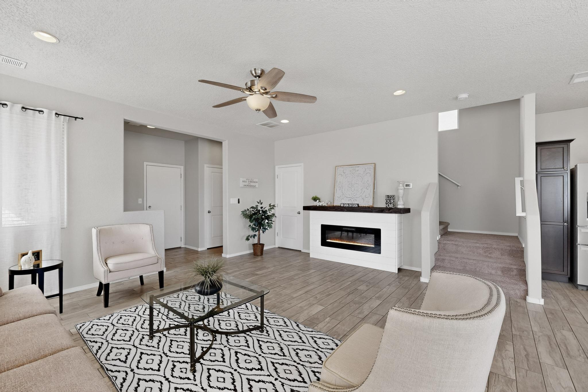 1920 SUMMER BREEZE Drive NW