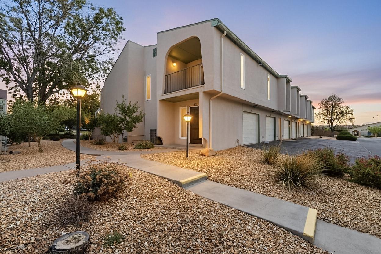 7511 PRAIRIE Road NE