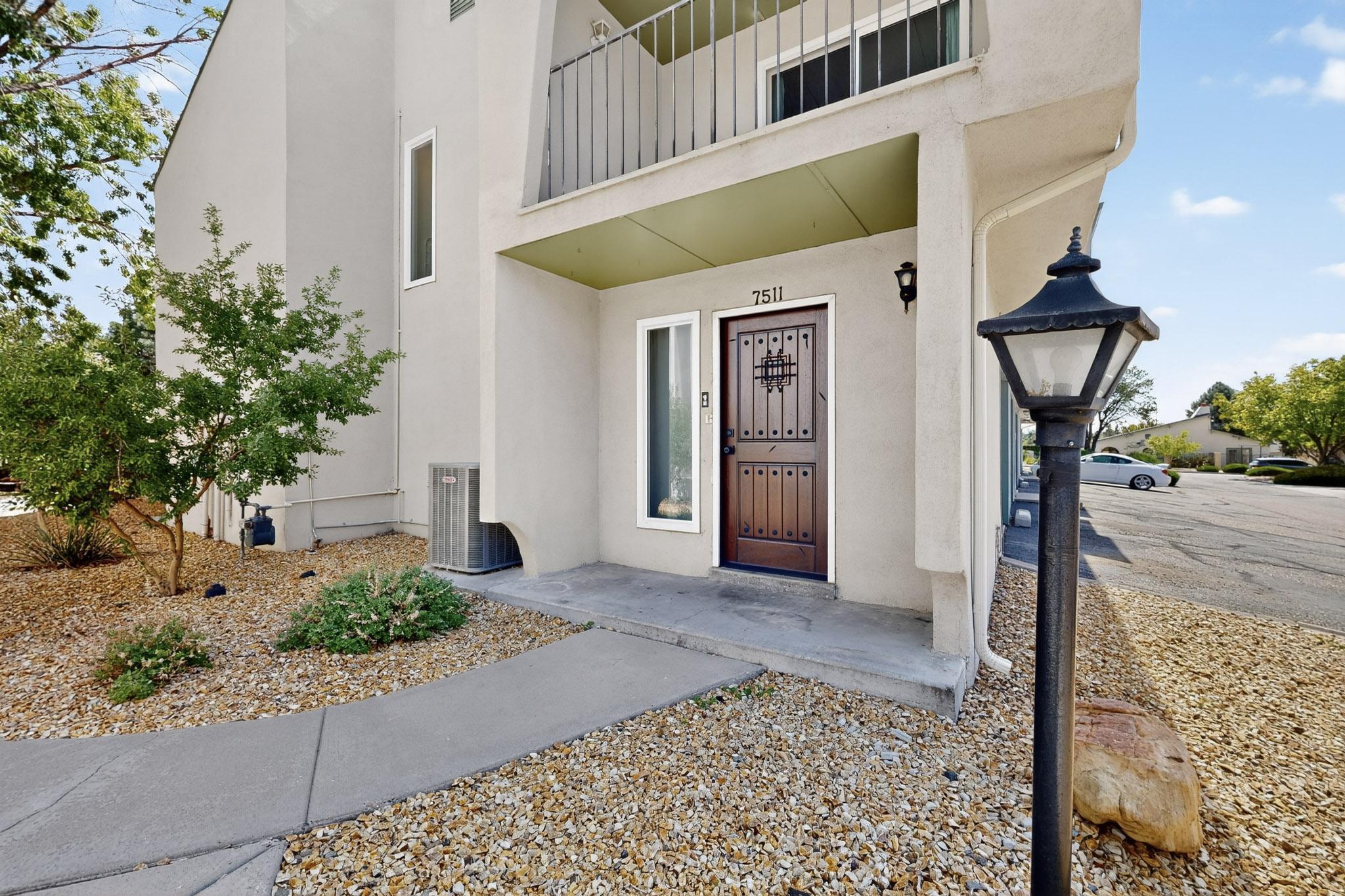 7511 PRAIRIE Road NE