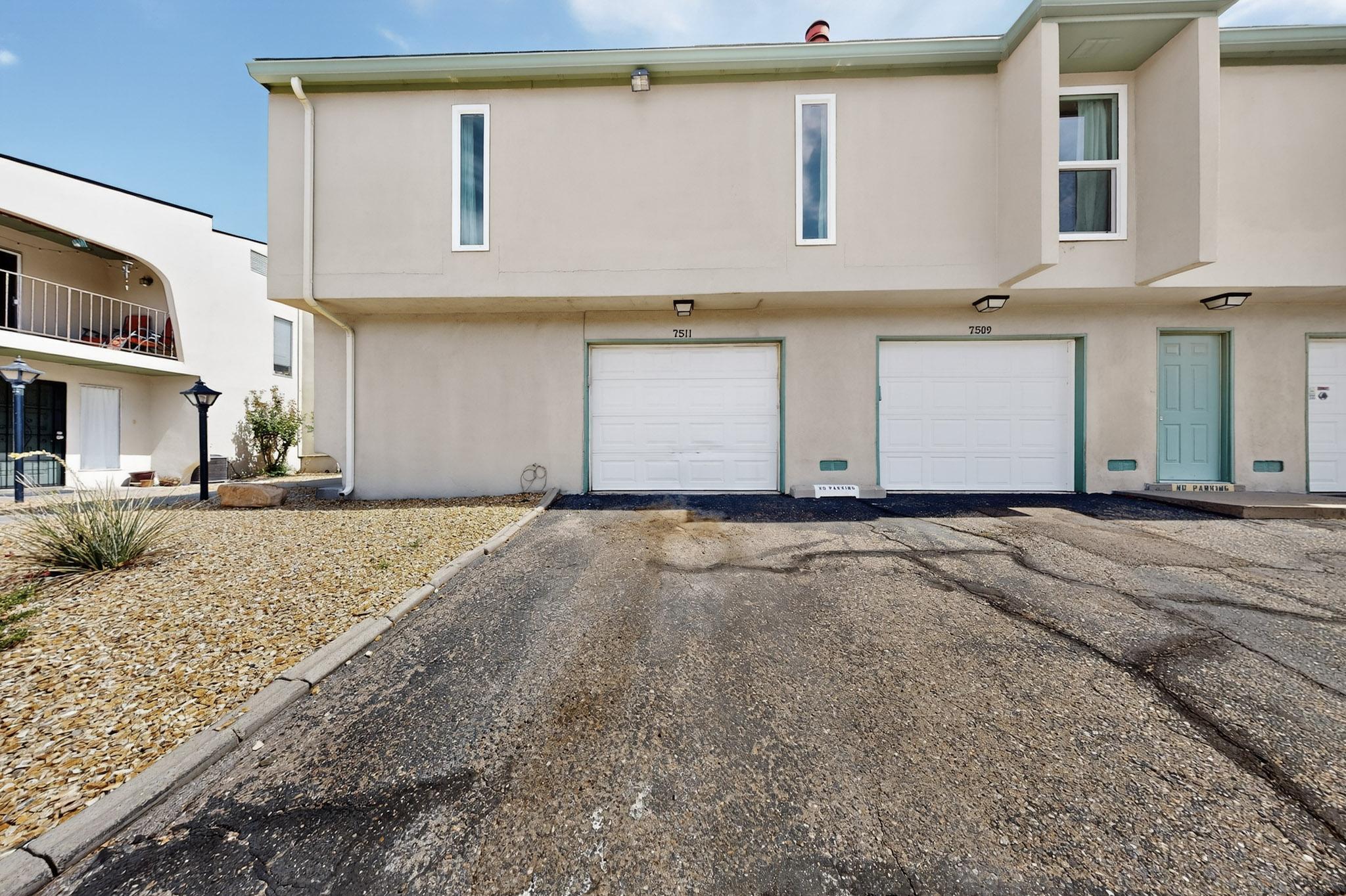 7511 PRAIRIE Road NE