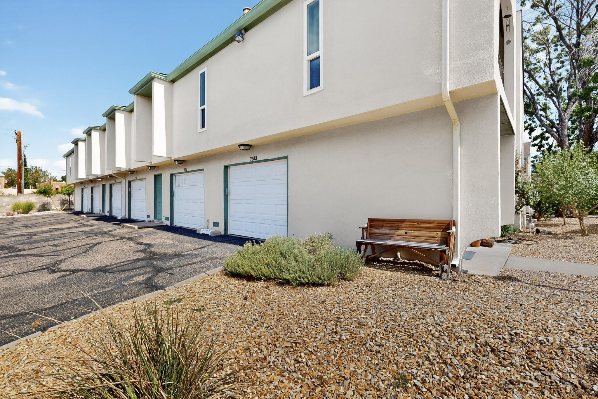 7511 PRAIRIE Road NE