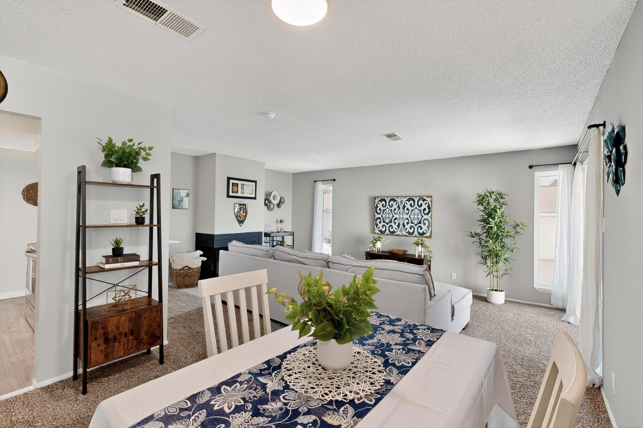 7511 PRAIRIE Road NE