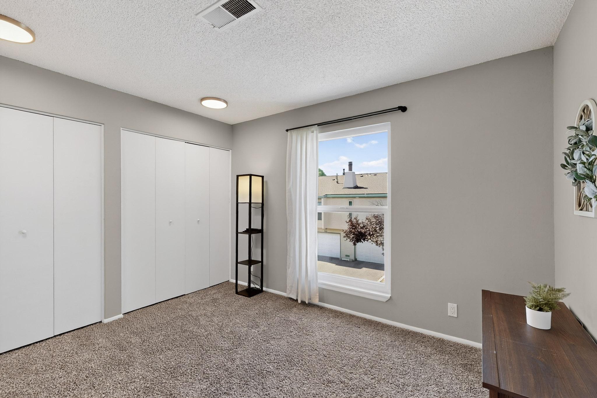 7511 PRAIRIE Road NE