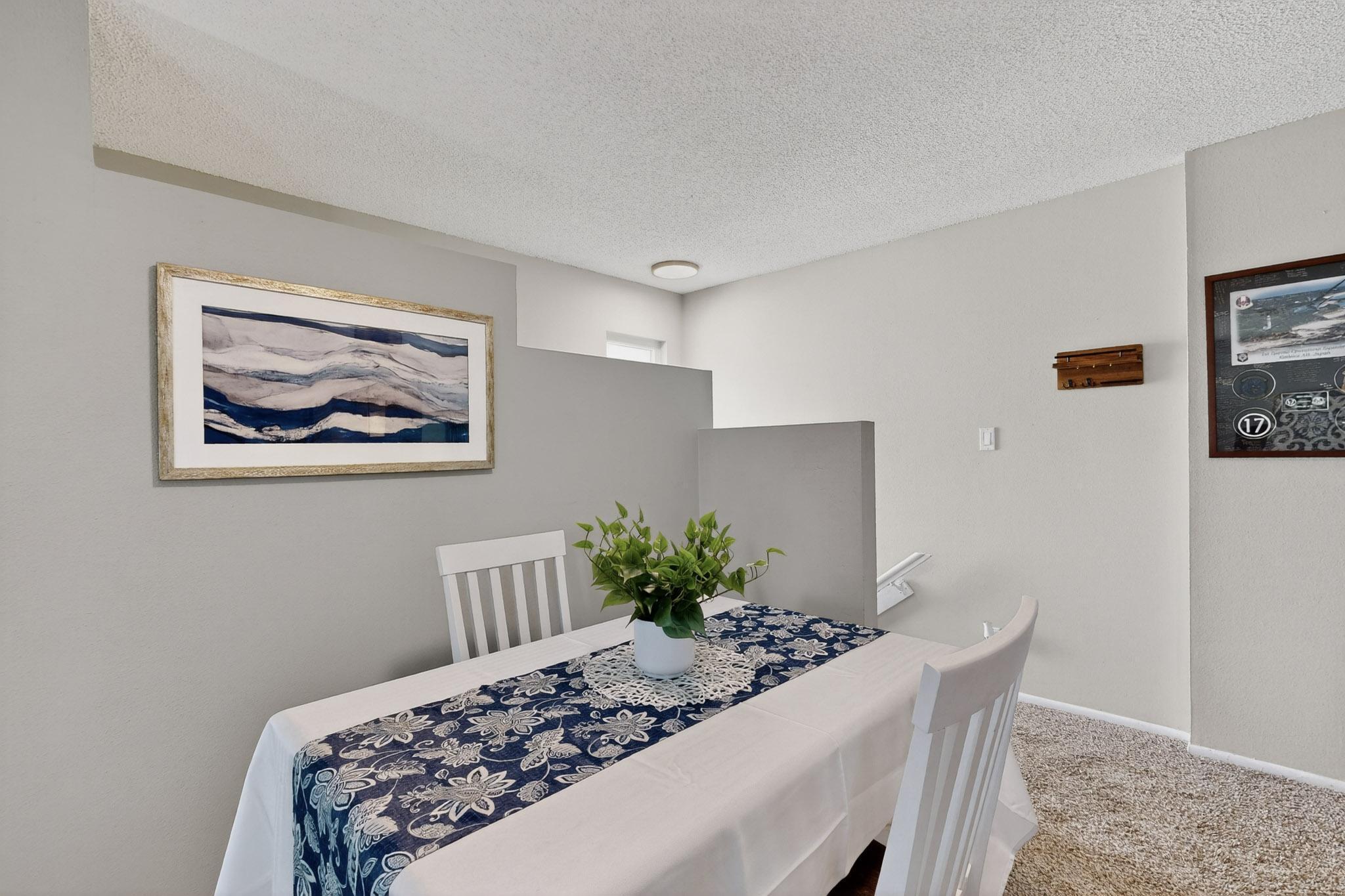 7511 PRAIRIE Road NE