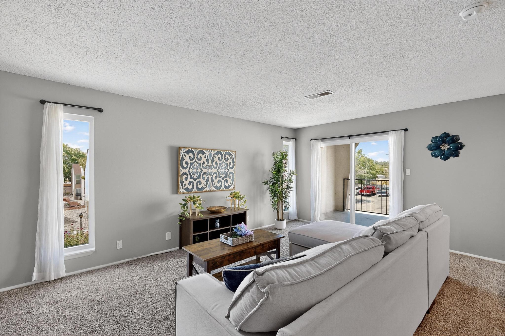 7511 PRAIRIE Road NE