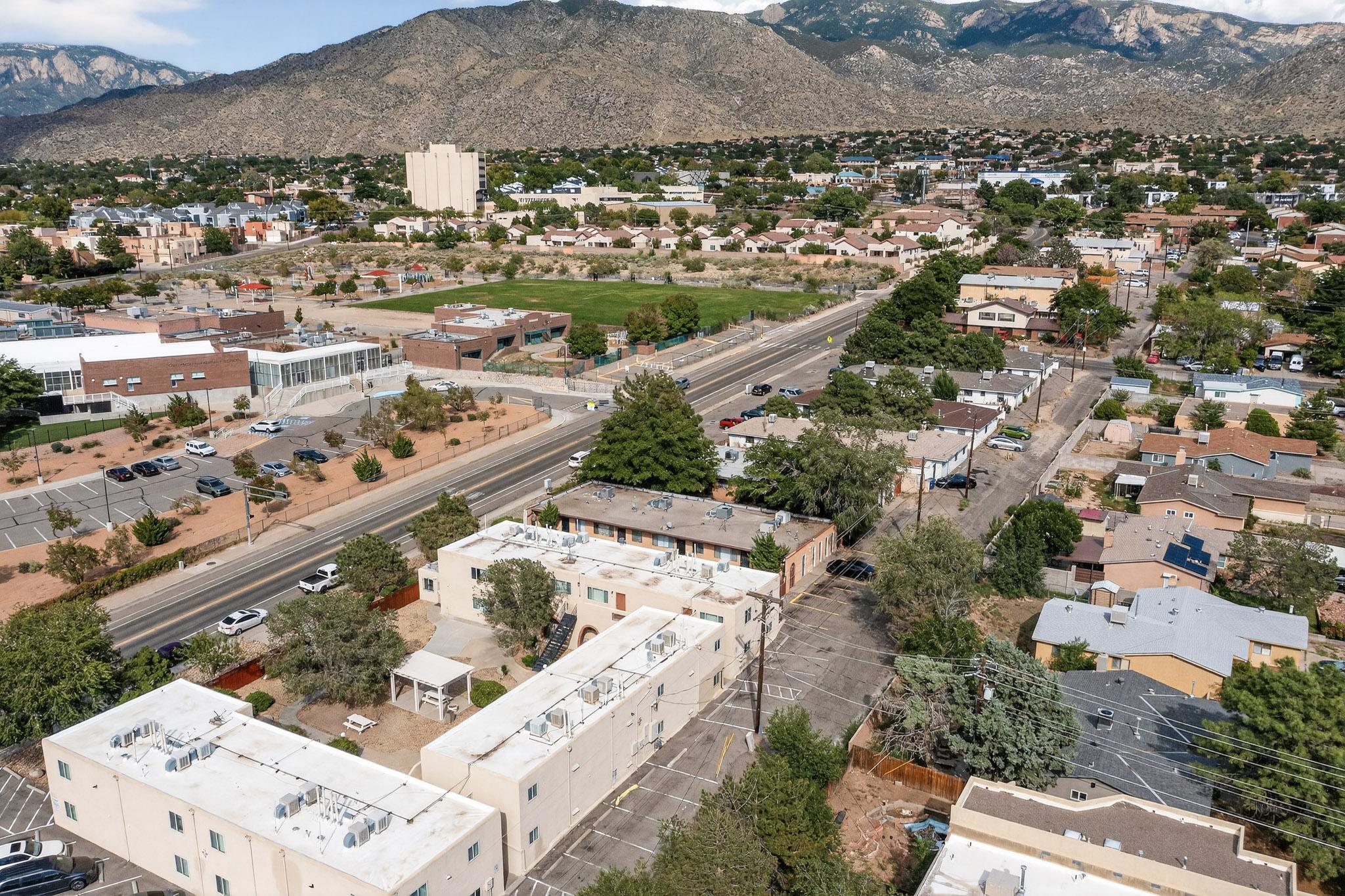 12712 Constitution Avenue NE