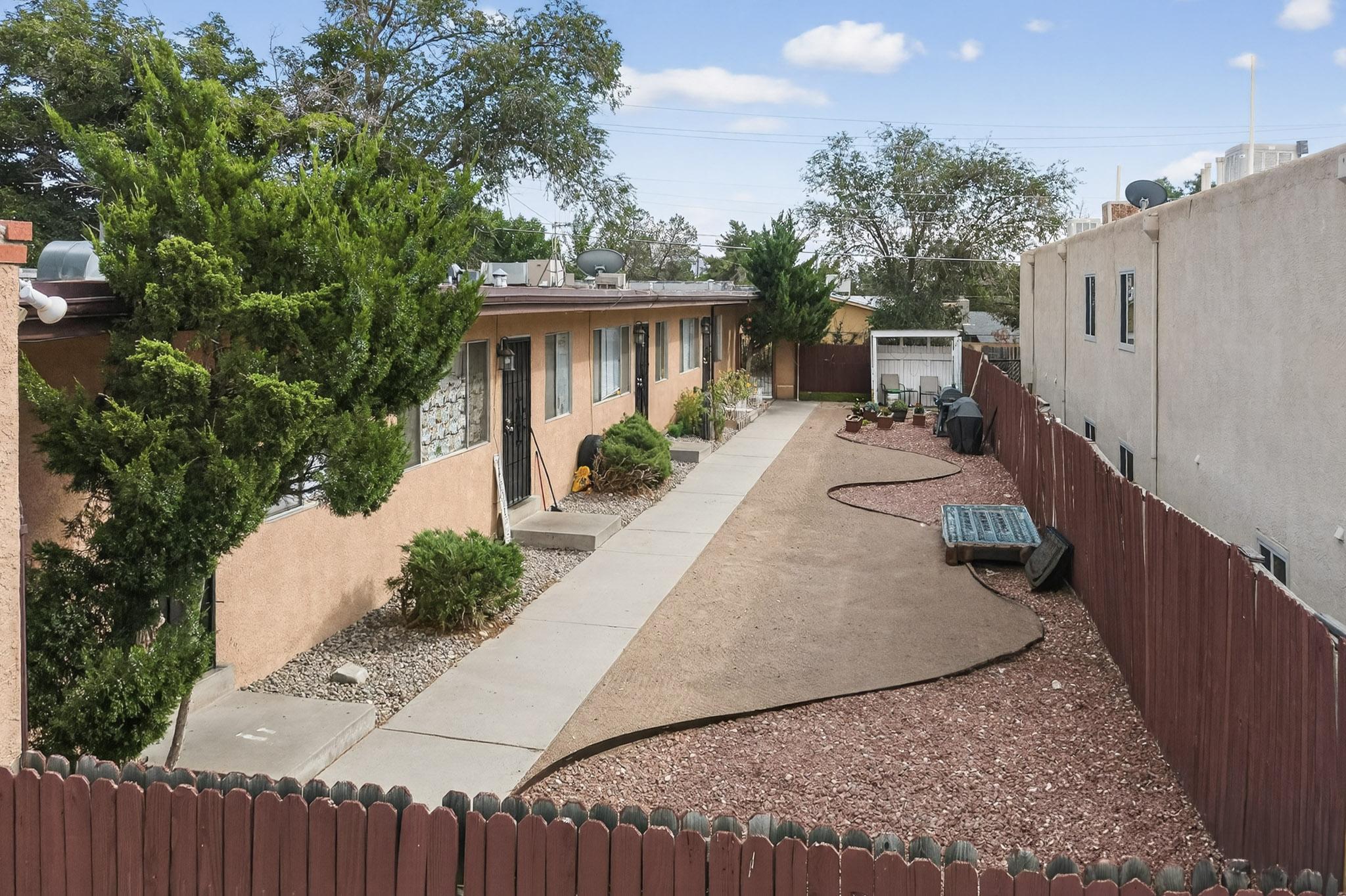 12712 Constitution Avenue NE