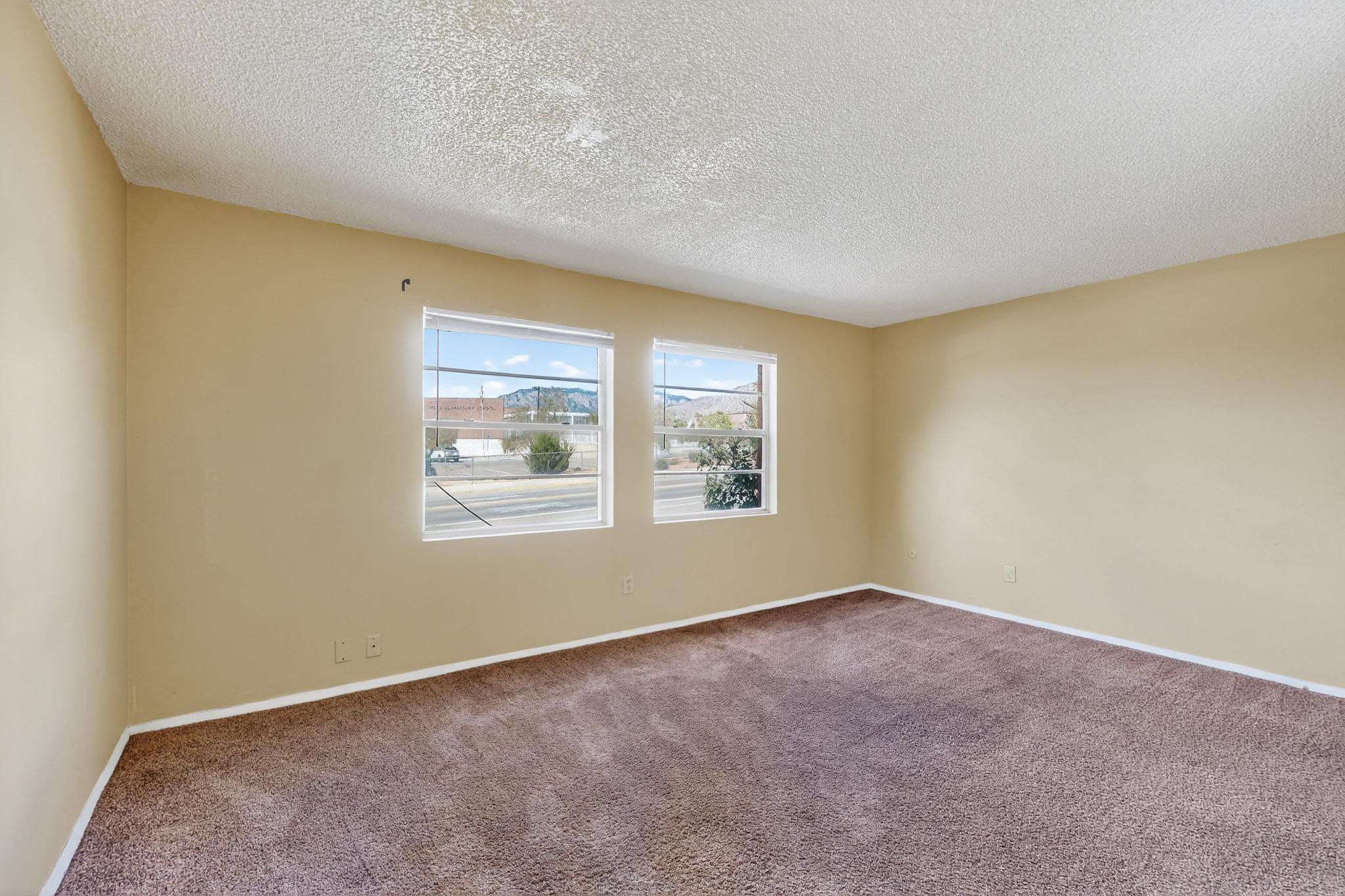 12712 Constitution Avenue NE