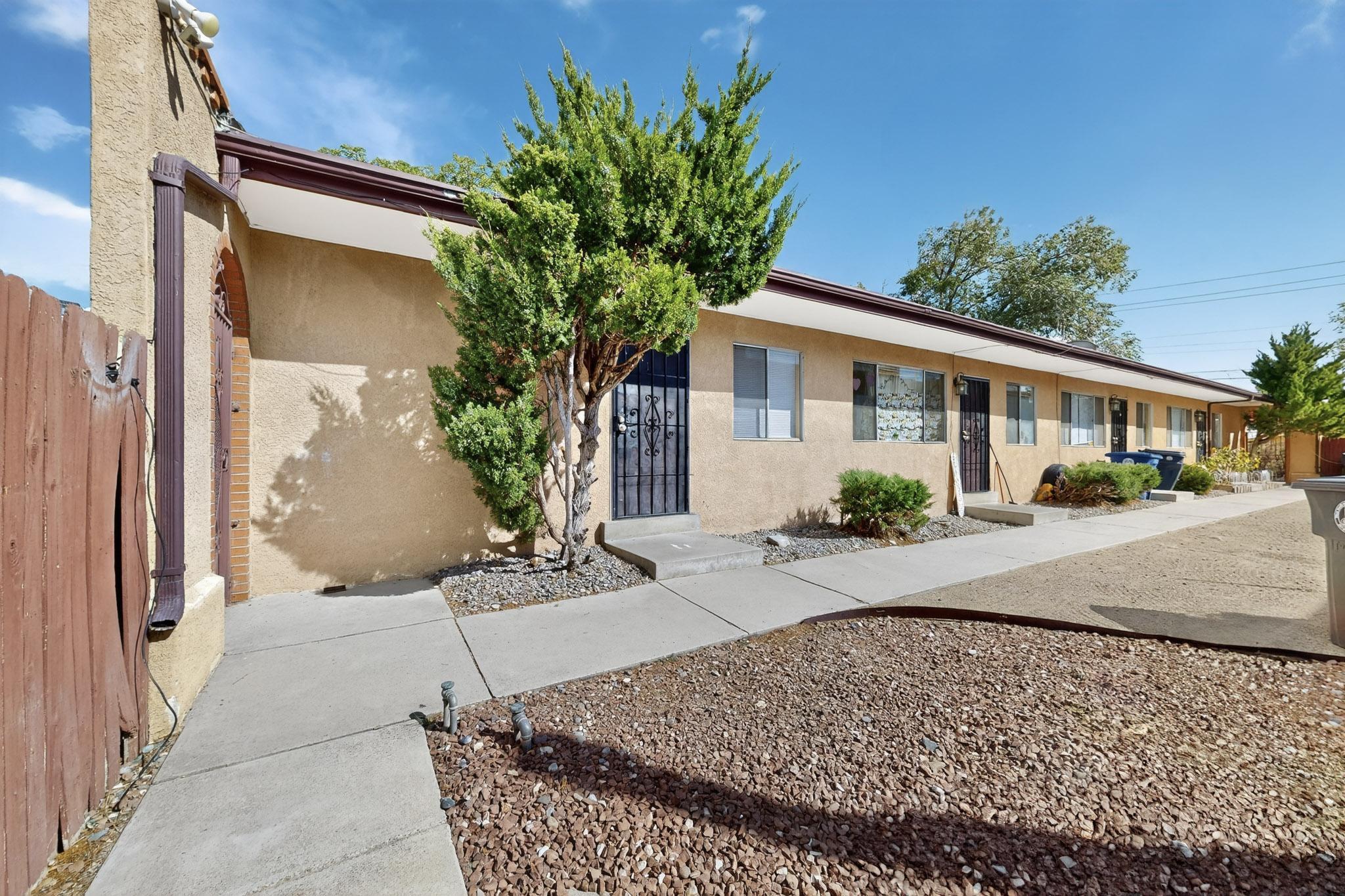 12712 Constitution Avenue NE