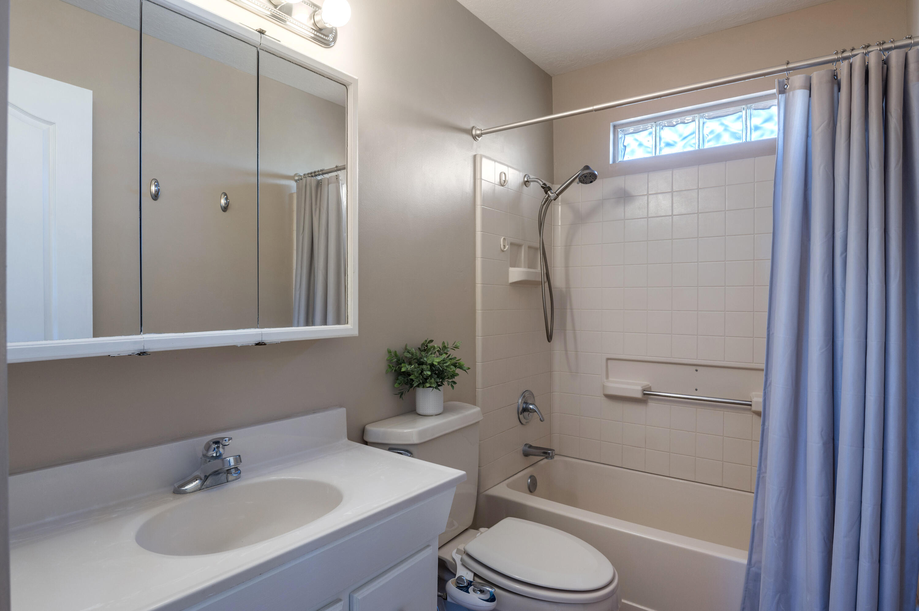 6412 St Josephs Avenue NW