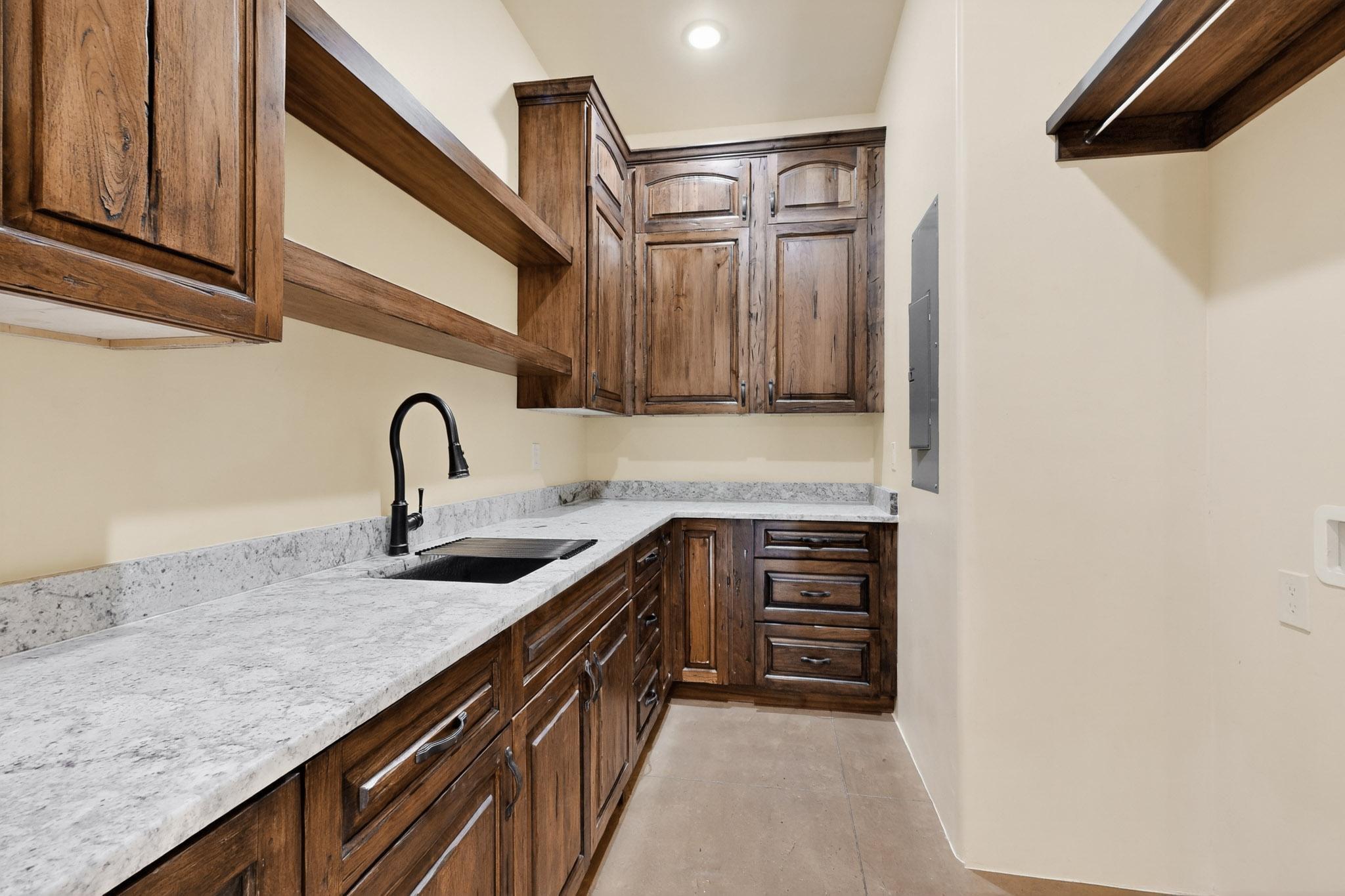 6224 Camino Alto Court NW