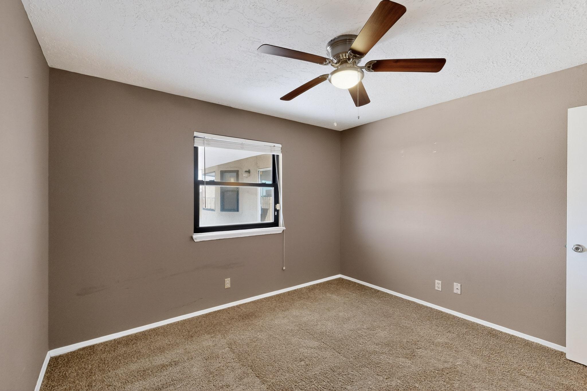 8228 RUIDOSO Road NE